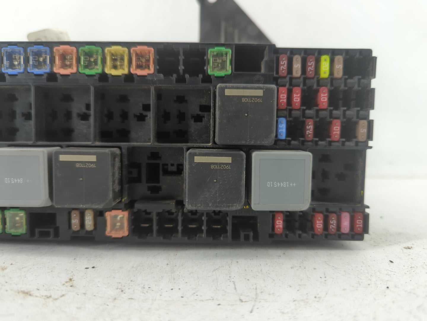 2017-2019 Ford Transit-150 Fusebox Fuse Box Panel Relay Module P/N:PKK4T14401RMB Fits Fits 2017 2018 2019 OEM Used Auto Part