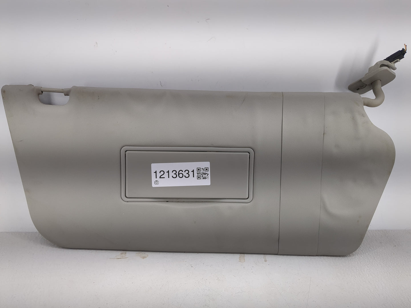 2015-2019 Ford Transit-250 Sun Visor Shade Replacement Passenger Right Mirror Fits Fits 2015 2016 2017 2018 2019 OEM Used Au