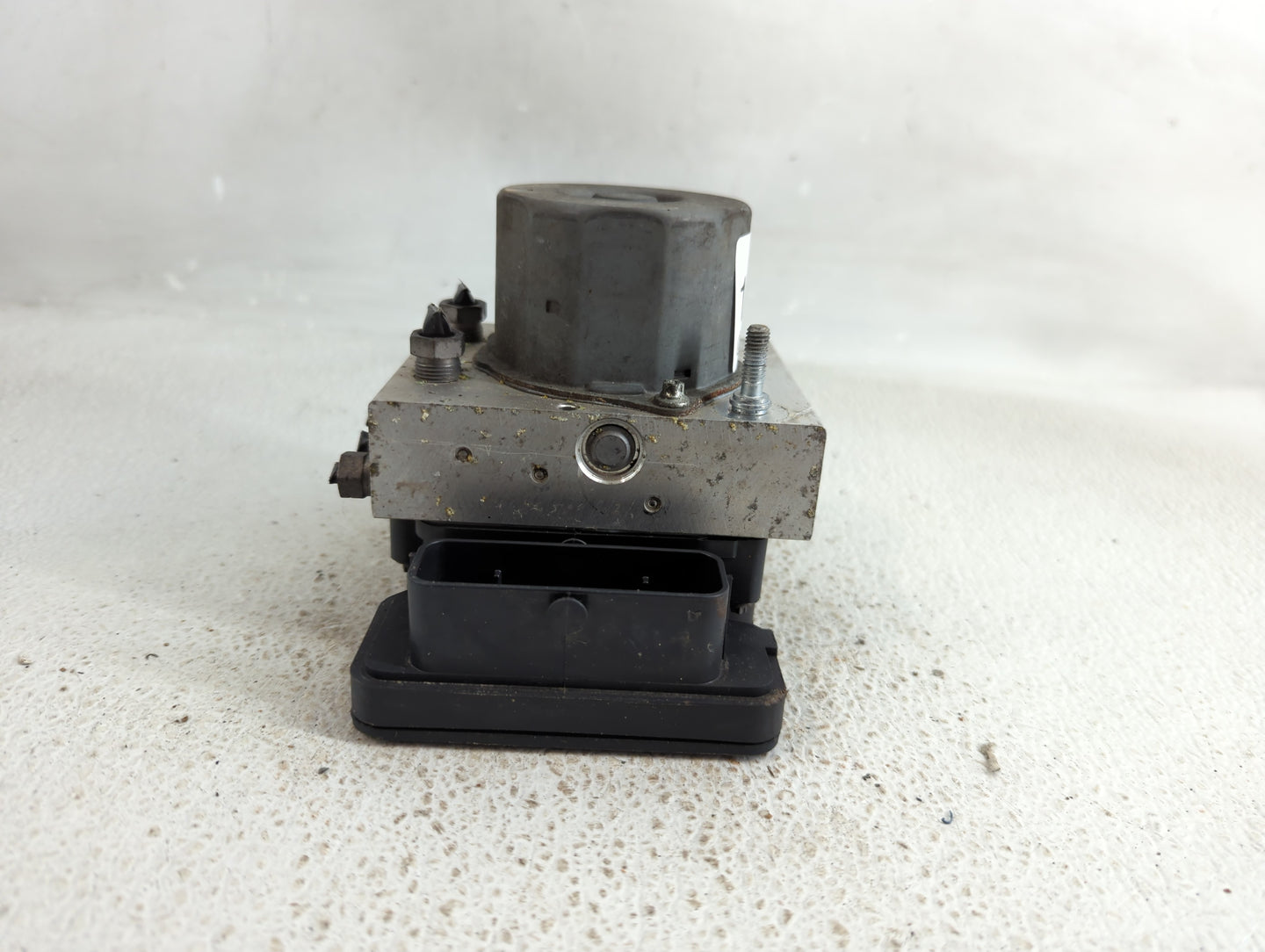 2015-2019 Ford Transit-250 ABS Pump Control Module Replacement P/N:FK41-2C405-AC Fits Fits 2015 2016 2017 2018 2019 OEM Used