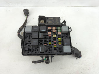 compare product 2017-2019 Ford Transit-250 Fusebox Fuse Box Panel Relay Module P/N:BK2T-14A175-AA Fits Fits 2017 2018 2019 OEM Used Auto Parts