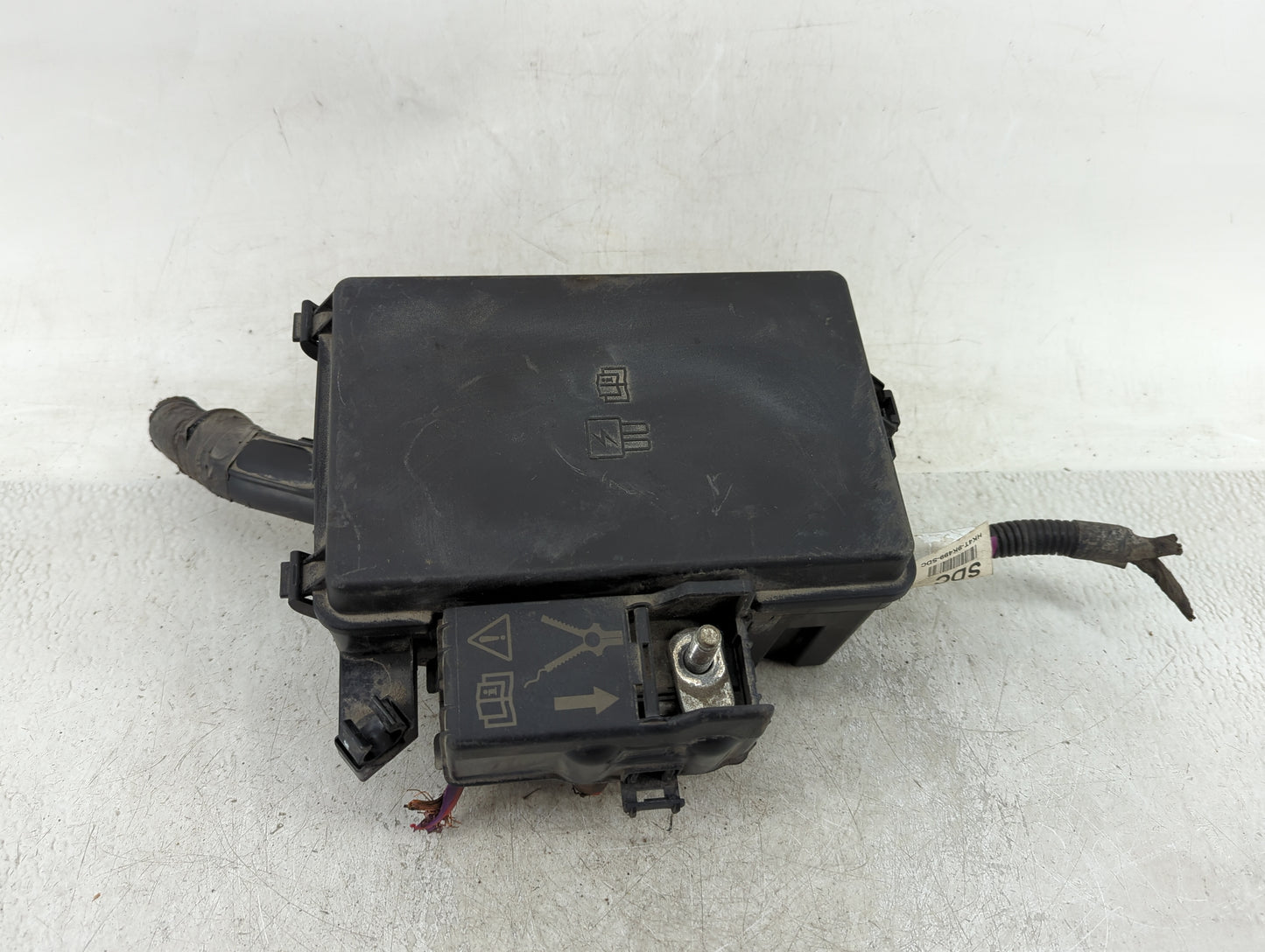 2017-2019 Ford Transit-250 Fusebox Fuse Box Panel Relay Module P/N:BK2T-14A176-AA 7254-7478-30 Fits Fits 2017 2018 2019 OEM 
