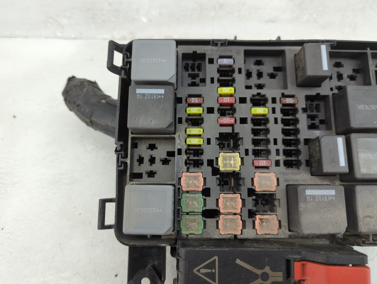 2017-2019 Ford Transit-250 Fusebox Fuse Box Panel Relay Module P/N:BK2T-14A075-AB 7171-3371-30 Fits Fits 2017 2018 2019 OEM 