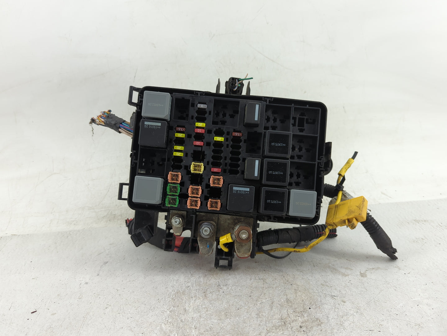 2017-2019 Ford Transit-250 Fusebox Fuse Box Panel Relay Module P/N:BK2T-14A175-AA Fits Fits 2017 2018 2019 OEM Used Auto Par