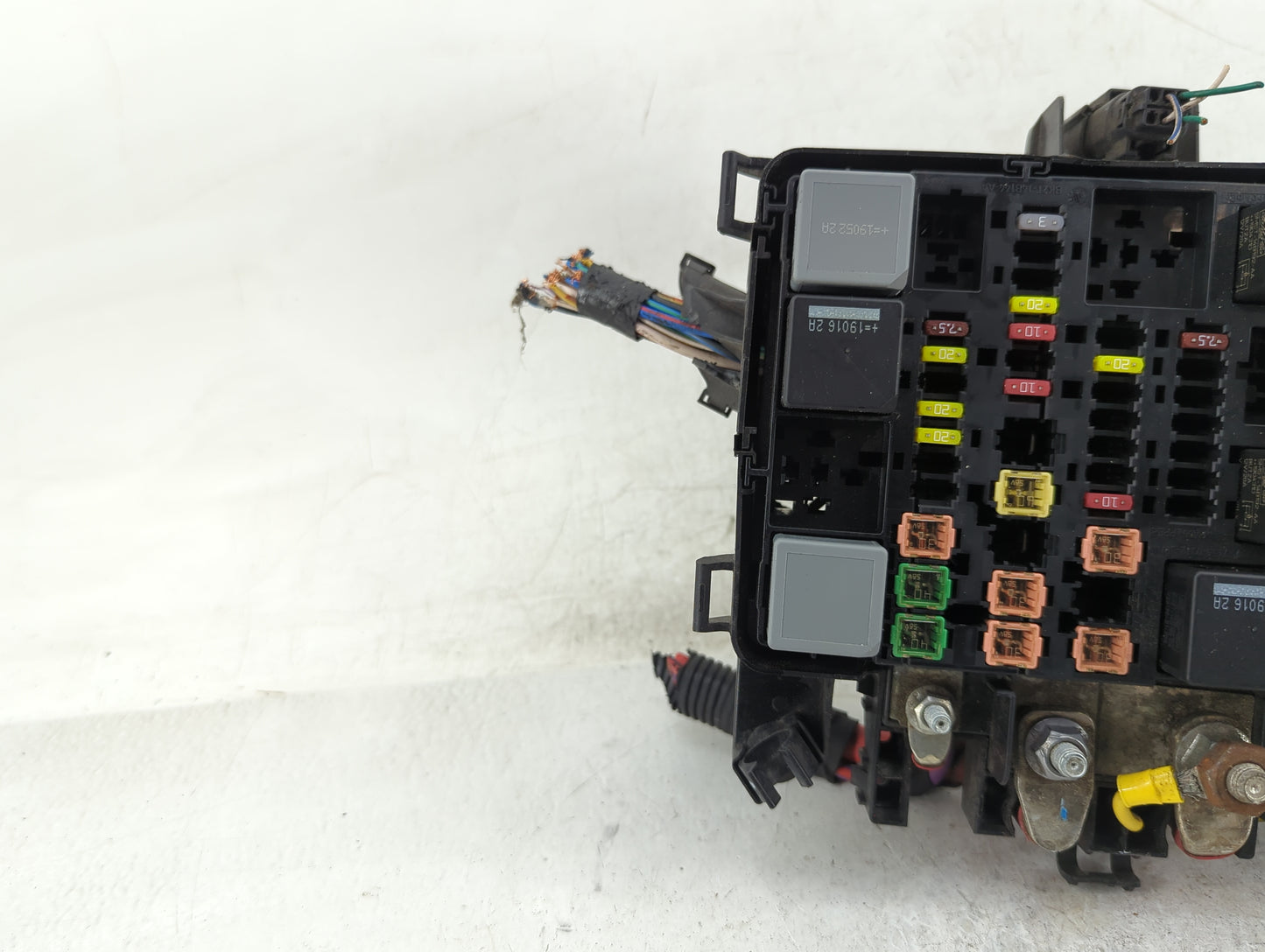 2017-2019 Ford Transit-250 Fusebox Fuse Box Panel Relay Module P/N:BK2T-14A175-AA Fits Fits 2017 2018 2019 OEM Used Auto Par