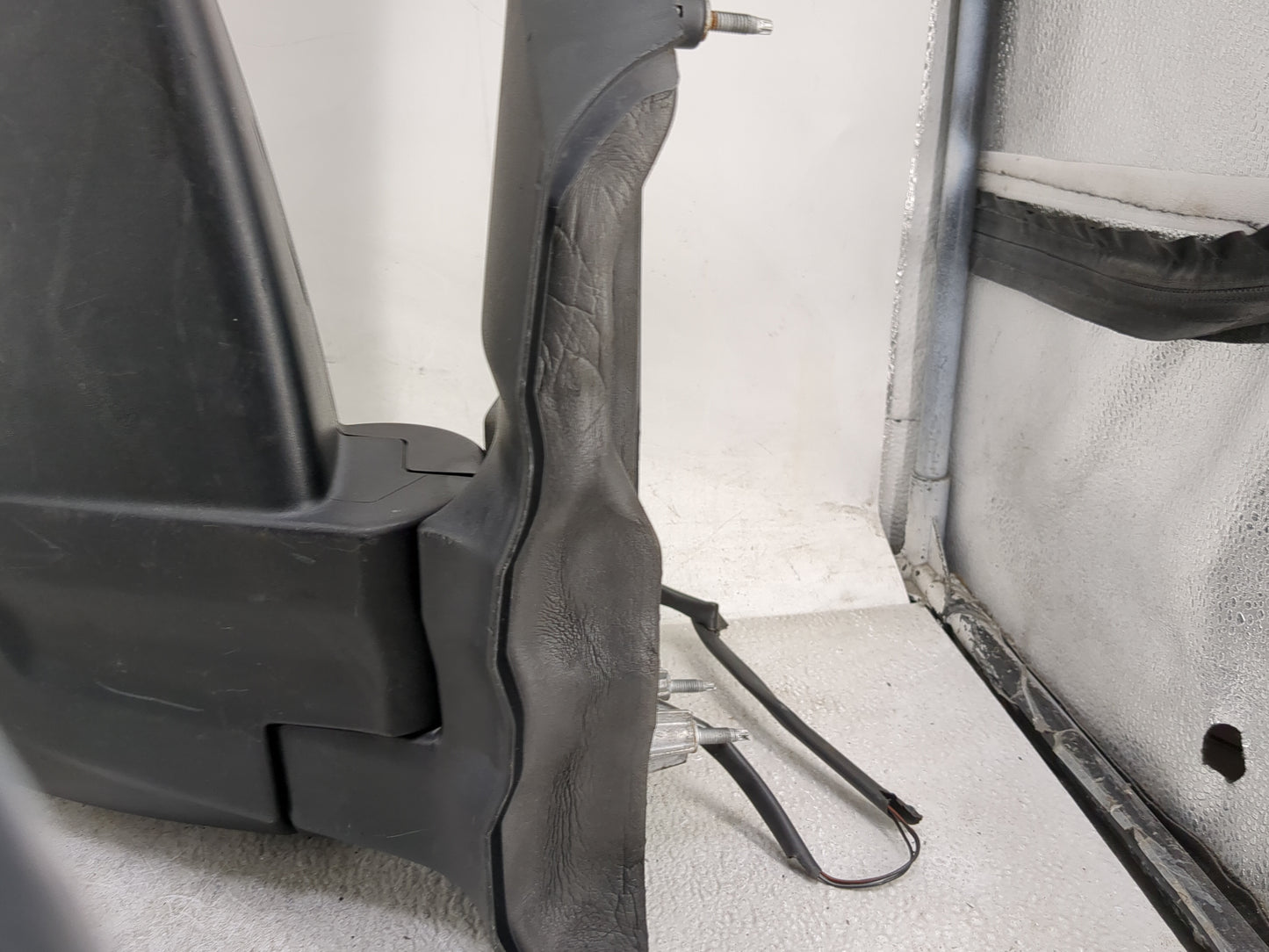 2018-2019 Ford Transit-250 Passenger Side View Mirror - Right Door Mirror OEM Used - Oemusedautoparts1.com