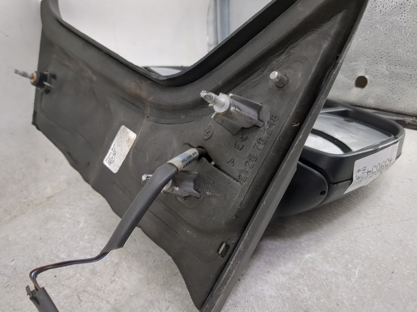 2018-2019 Ford Transit-250 Passenger Side View Mirror - Right Door Mirror OEM Used - Oemusedautoparts1.com