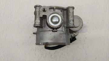 2015-2019 Ford Transit-250 Throttle Body P/N:AT4E-9F991-EL AT4E-EH Fits Fits 2011 2012 2013 2014 2015 2016 2017 2018 2019 OEM Used Auto Parts