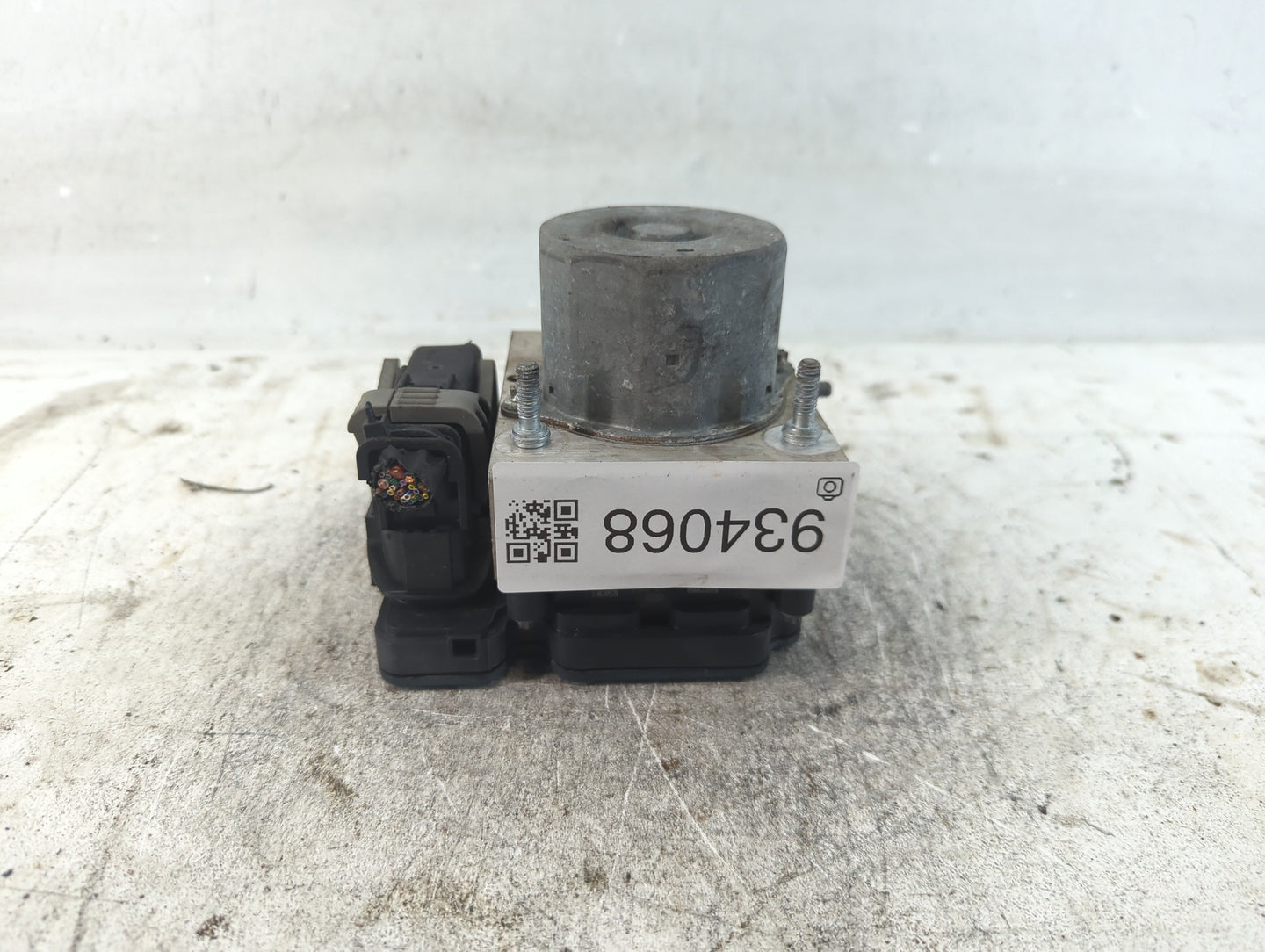 2015-2019 Ford Transit-250 ABS Pump Control Module Replacement P/N:FK41-2C405-AC Fits Fits 2015 2016 2017 2018 2019 OEM Used