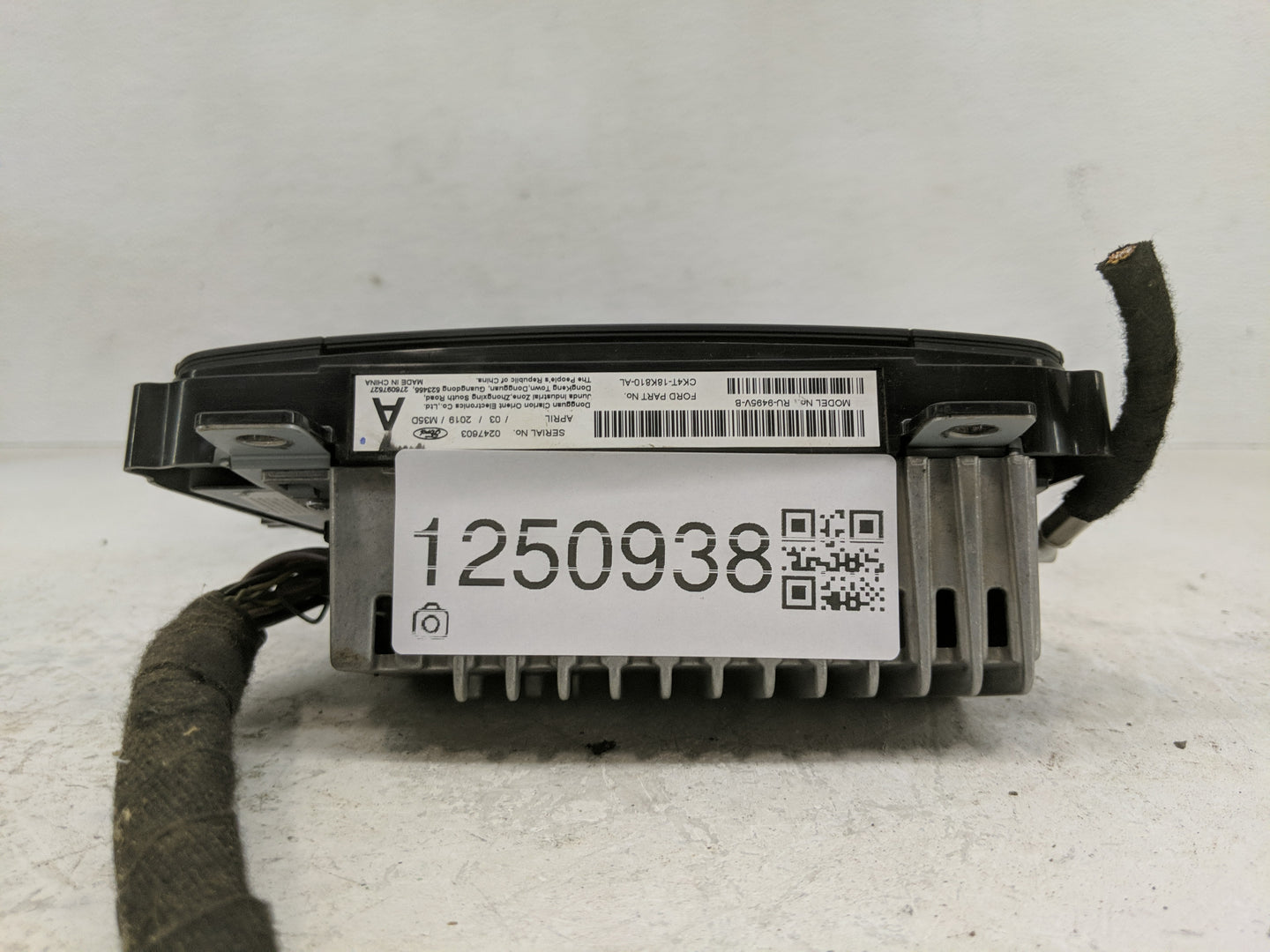 2019 Ford Transit-350 Radio AM FM Cd Player Receiver Replacement P/N:CK4T-18K810-AL Fits OEM Used Auto Parts - Oemusedautopa