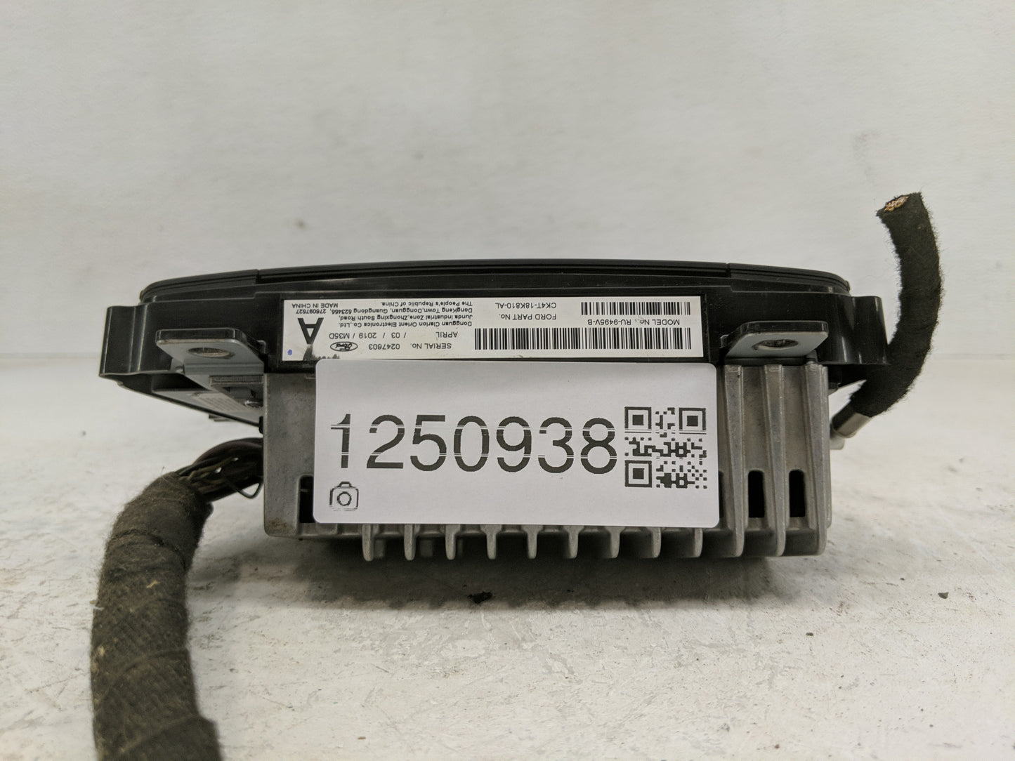 2019 Ford Transit-350 Radio AM FM Cd Player Receiver Replacement P/N:CK4T-18K810-AL Fits OEM Used Auto Parts - Oemusedautopa