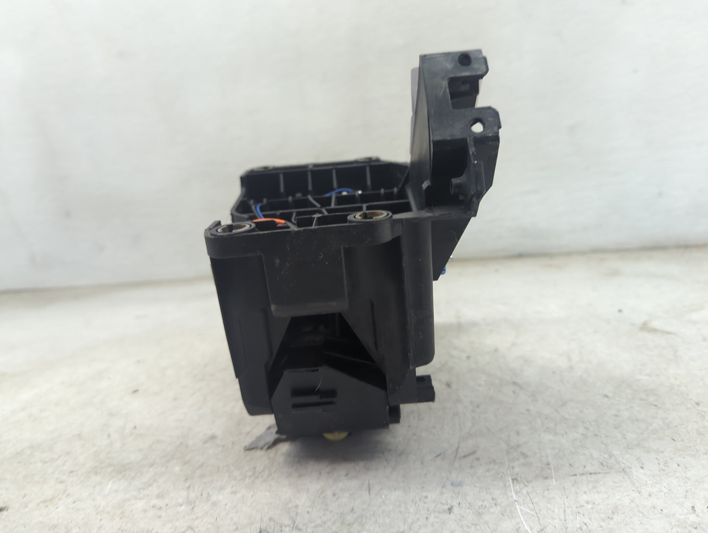 2019 Ford Transit 150 Floor Console Assembly Shifter - Oemusedautoparts1.com