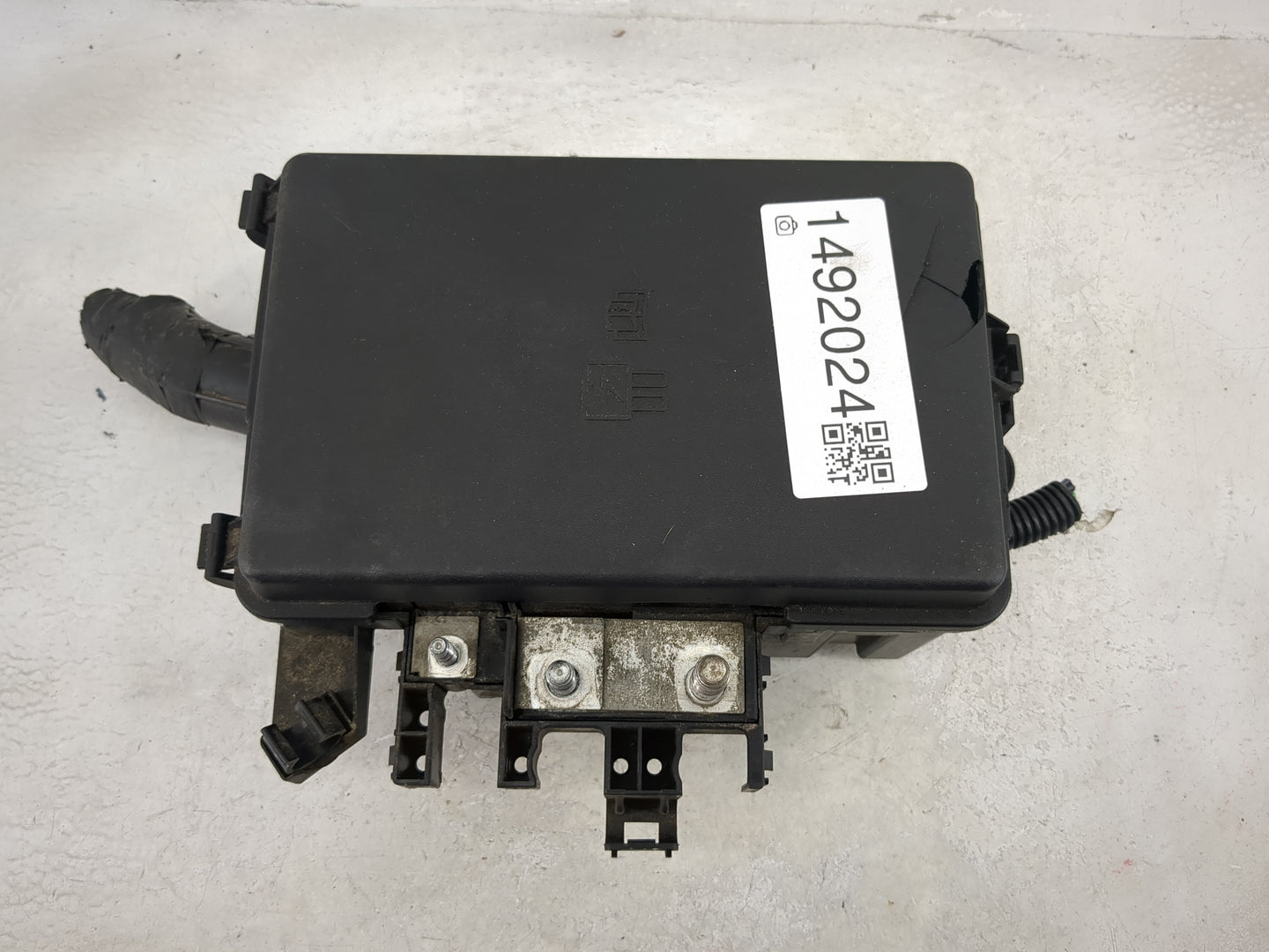 2019 Ford Transit 150 Fusebox Fuse Box Panel Relay Module P/N:BK2T-14A075-AB BK2T-M4175-AA, 7254-747930 Fits Fits 2017 2018 