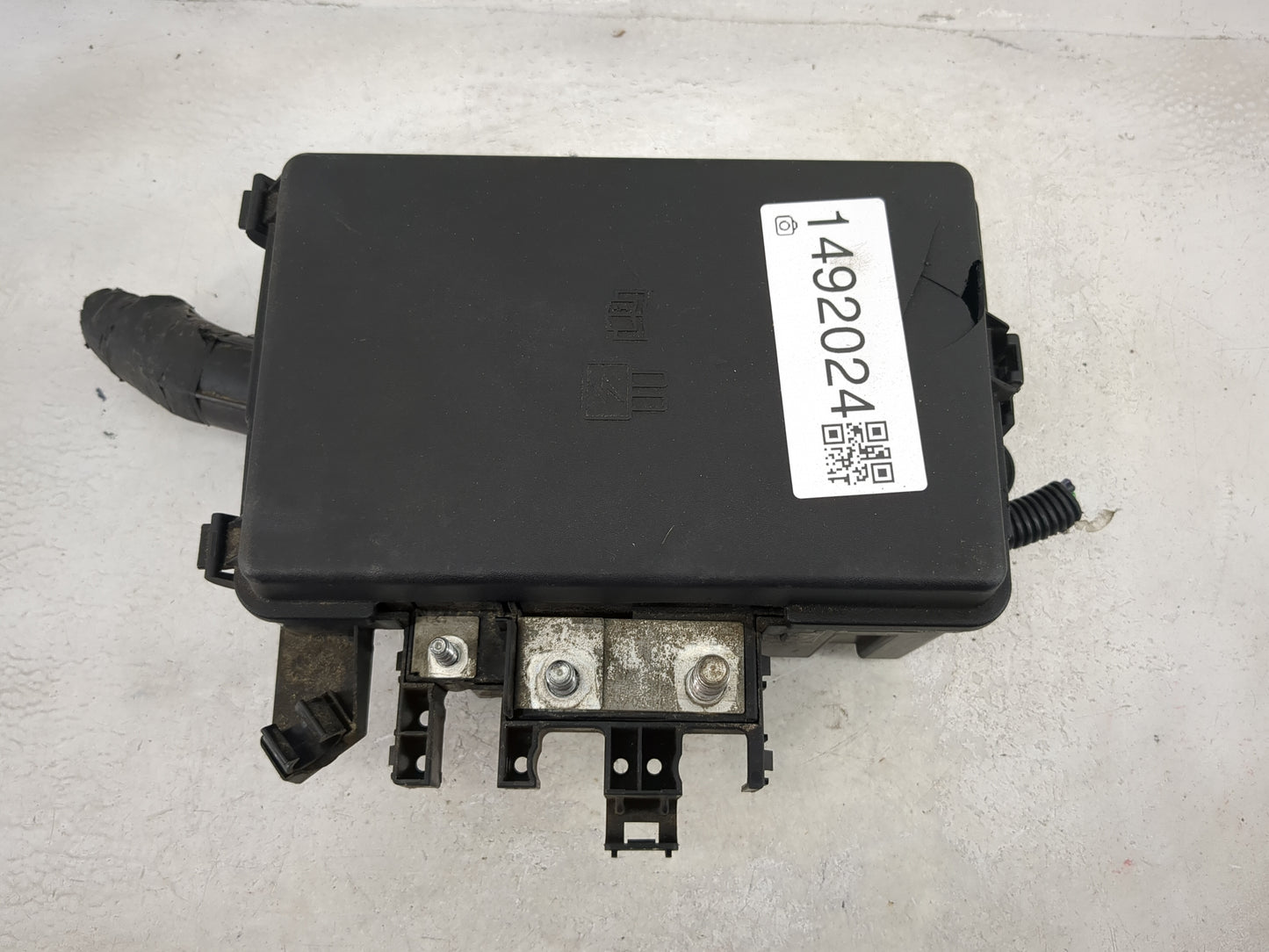 2019 Ford Transit 150 Fusebox Fuse Box Panel Relay Module P/N:BK2T-14A075-AB BK2T-M4175-AA, 7254-747930 Fits Fits 2017 2018 