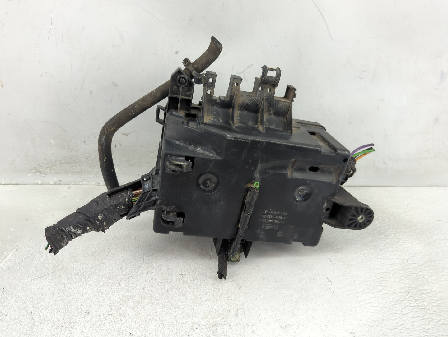 2019 Ford Transit 250 Fusebox Fuse Box Panel Relay Module P/N:BK2T-14A075-AB Fits Fits 2017 2018 OEM Used Auto Parts - Oemus