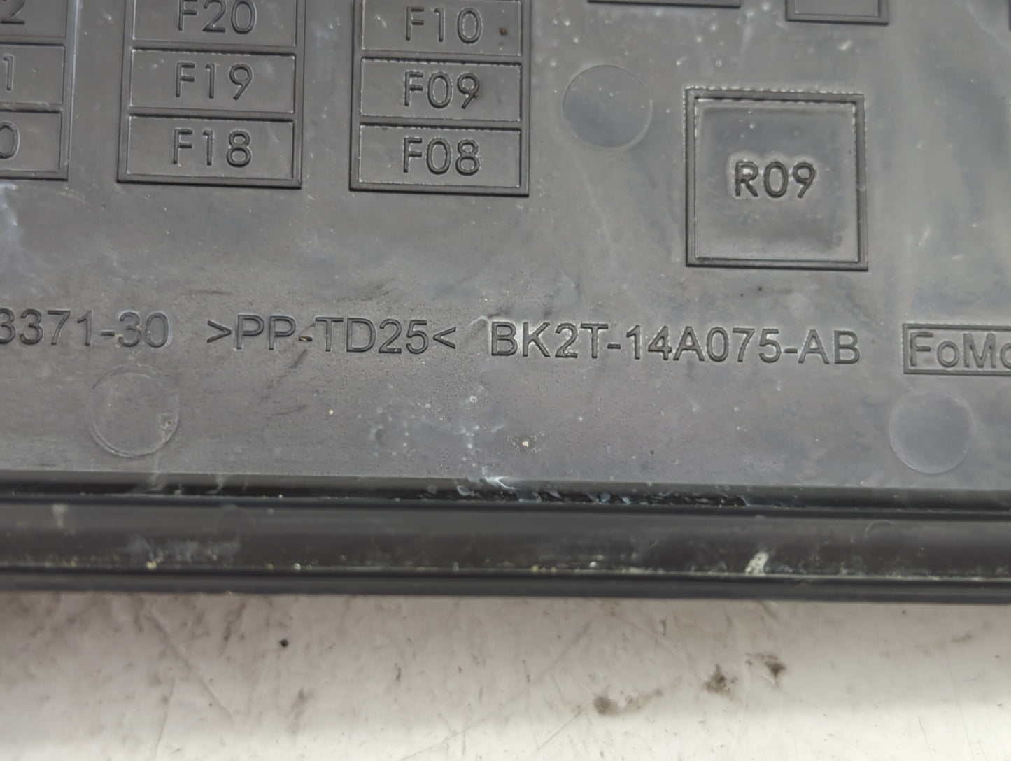 2019 Ford Transit 250 Fusebox Fuse Box Panel Relay Module P/N:BK2T-14A075-AB Fits Fits 2017 2018 OEM Used Auto Parts - Oemus