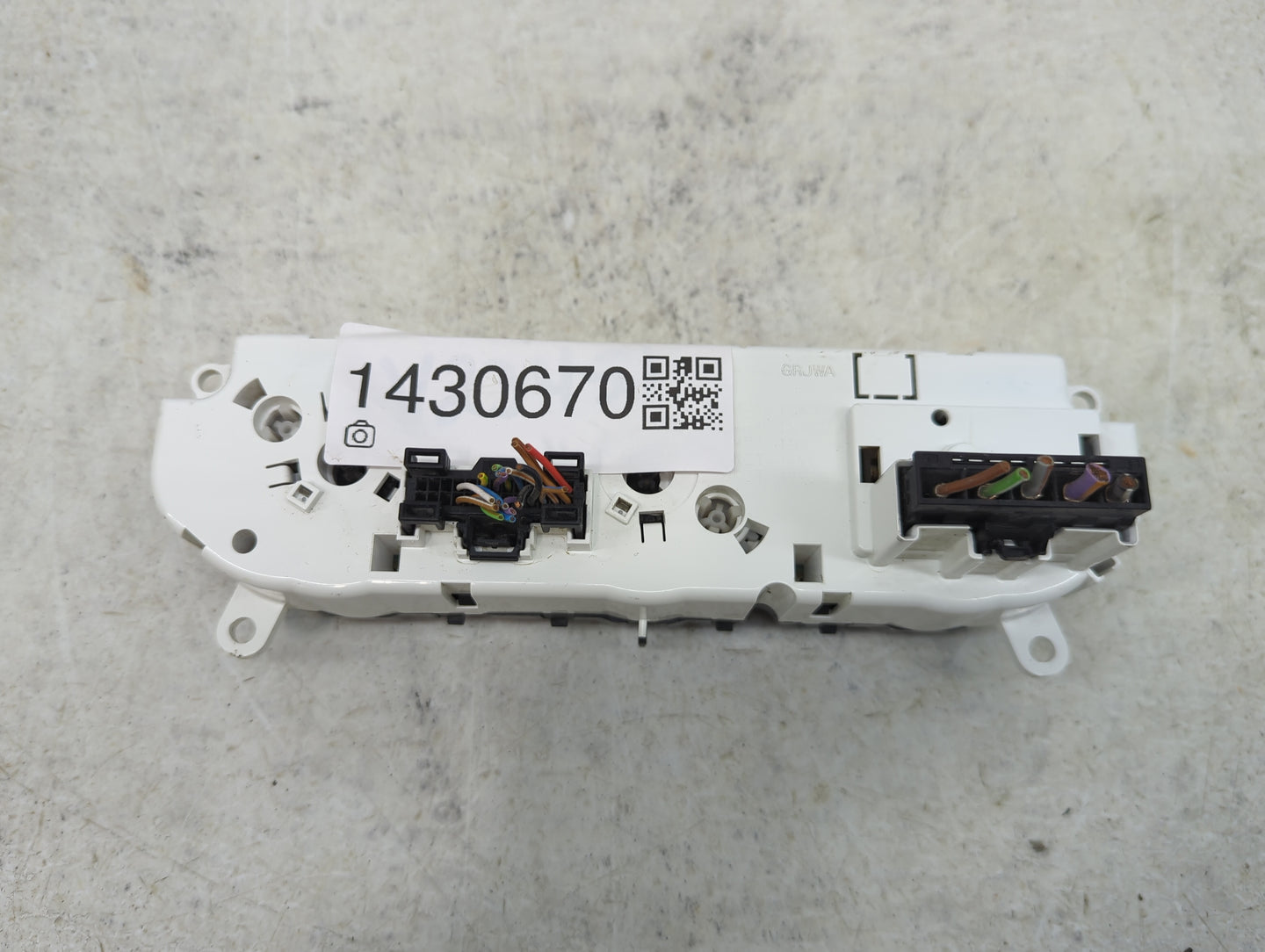 2019 Ford Transit 250 Climate Control Module Temperature AC/Heater Replacement P/N:M5T 18549 M5T 19980 Fits OEM Used Auto Pa