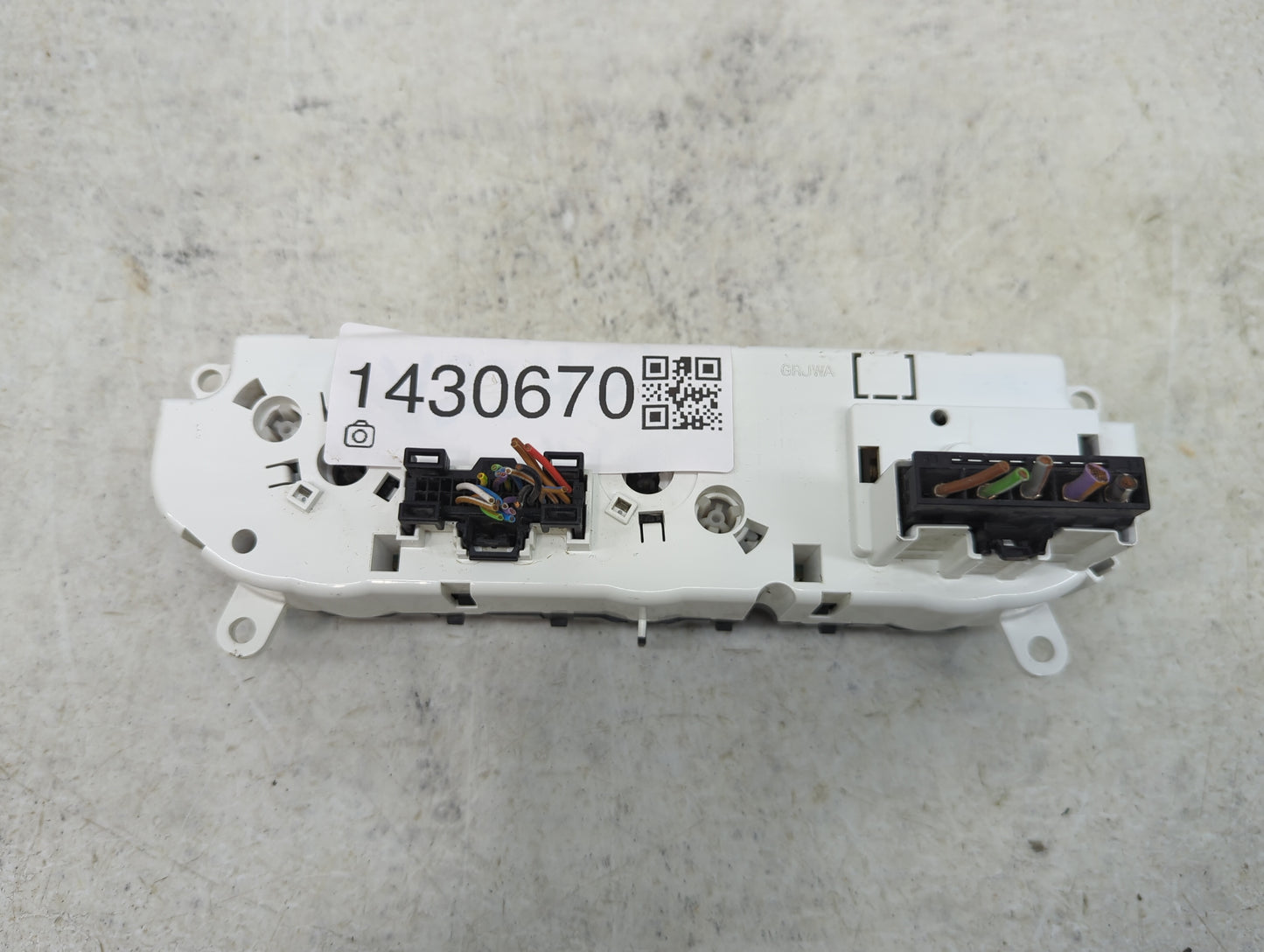 2019 Ford Transit 250 Climate Control Module Temperature AC/Heater Replacement P/N:M5T 18549 M5T 19980 Fits OEM Used Auto Pa