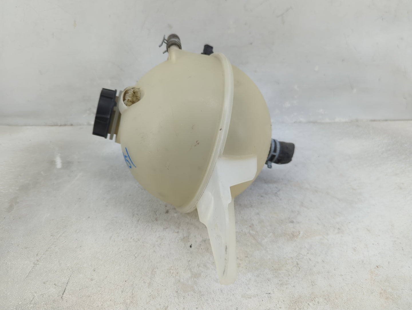 Ford Transit 250 Radiator Coolant Overflow Expansion Tank Bottle - Oemusedautoparts1.com