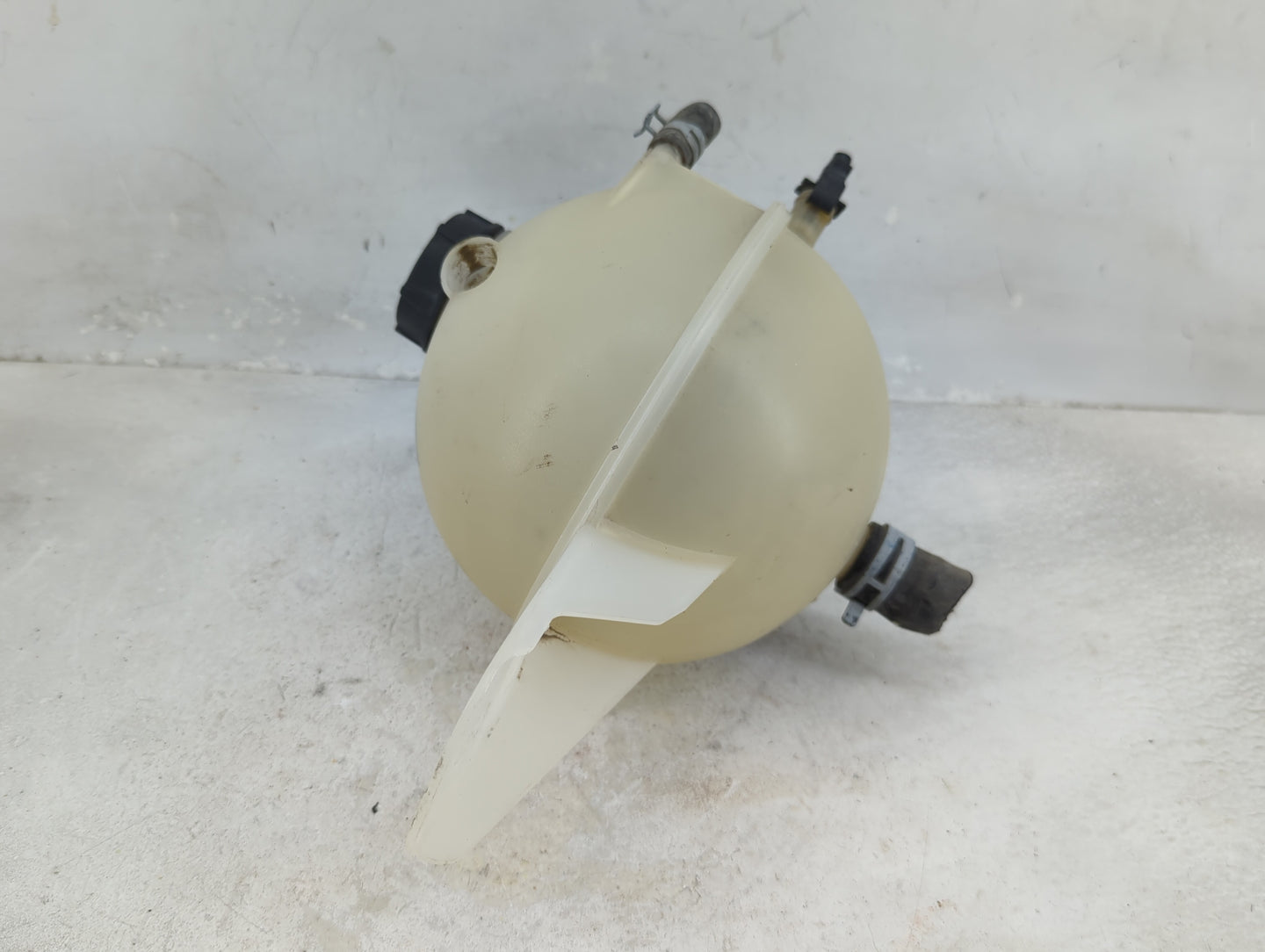 Ford Transit 250 Radiator Coolant Overflow Expansion Tank Bottle - Oemusedautoparts1.com