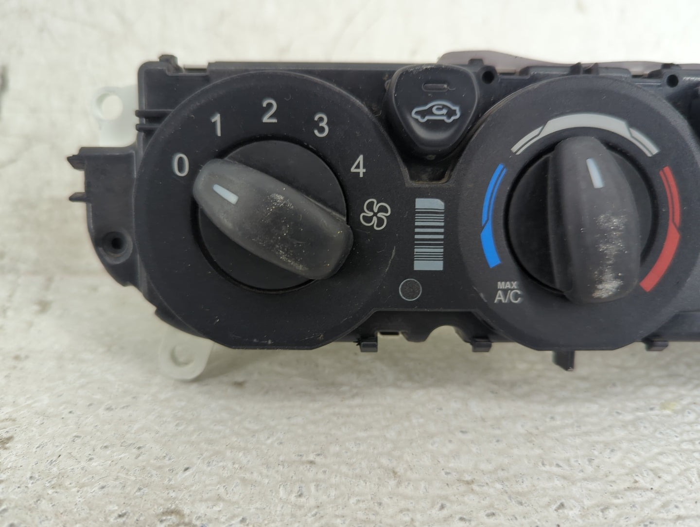 2019 Ford Transit 250 Climate Control Module Temperature AC/Heater Replacement P/N:BM5T18549 BM5T19980 Fits OEM Used Auto Pa