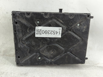 compare product 2019 Ford Transit 250 PCM Engine Control Computer ECU ECM PCU OEM P/N:JK4T-14B476-CC A2C38895304, M779T Fits OEM Used Auto Parts