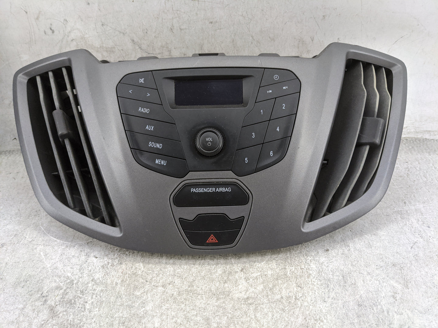 2019 Ford Transit 250 Radio AM FM Cd Player Receiver Replacement P/N:S6YKB Fits OEM Used Auto Parts - Oemusedautoparts1.com