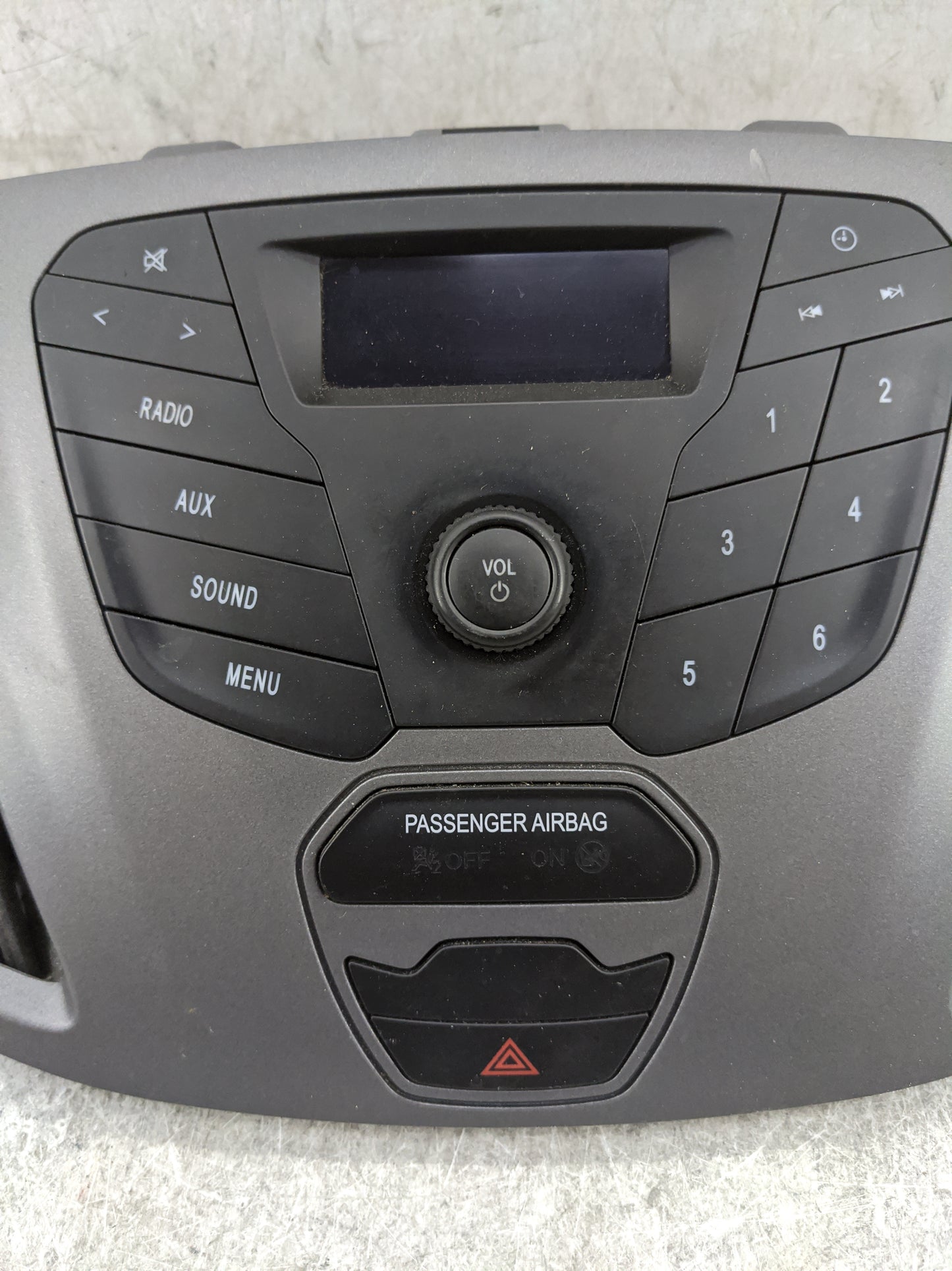 2019 Ford Transit 250 Radio AM FM Cd Player Receiver Replacement P/N:S6YKB Fits OEM Used Auto Parts - Oemusedautoparts1.com