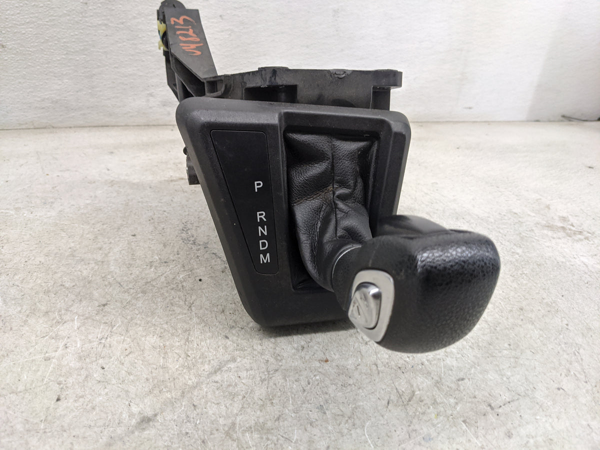 2019 Ford Transit 250 Floor Console Assembly Shifter - Oemusedautoparts1.com