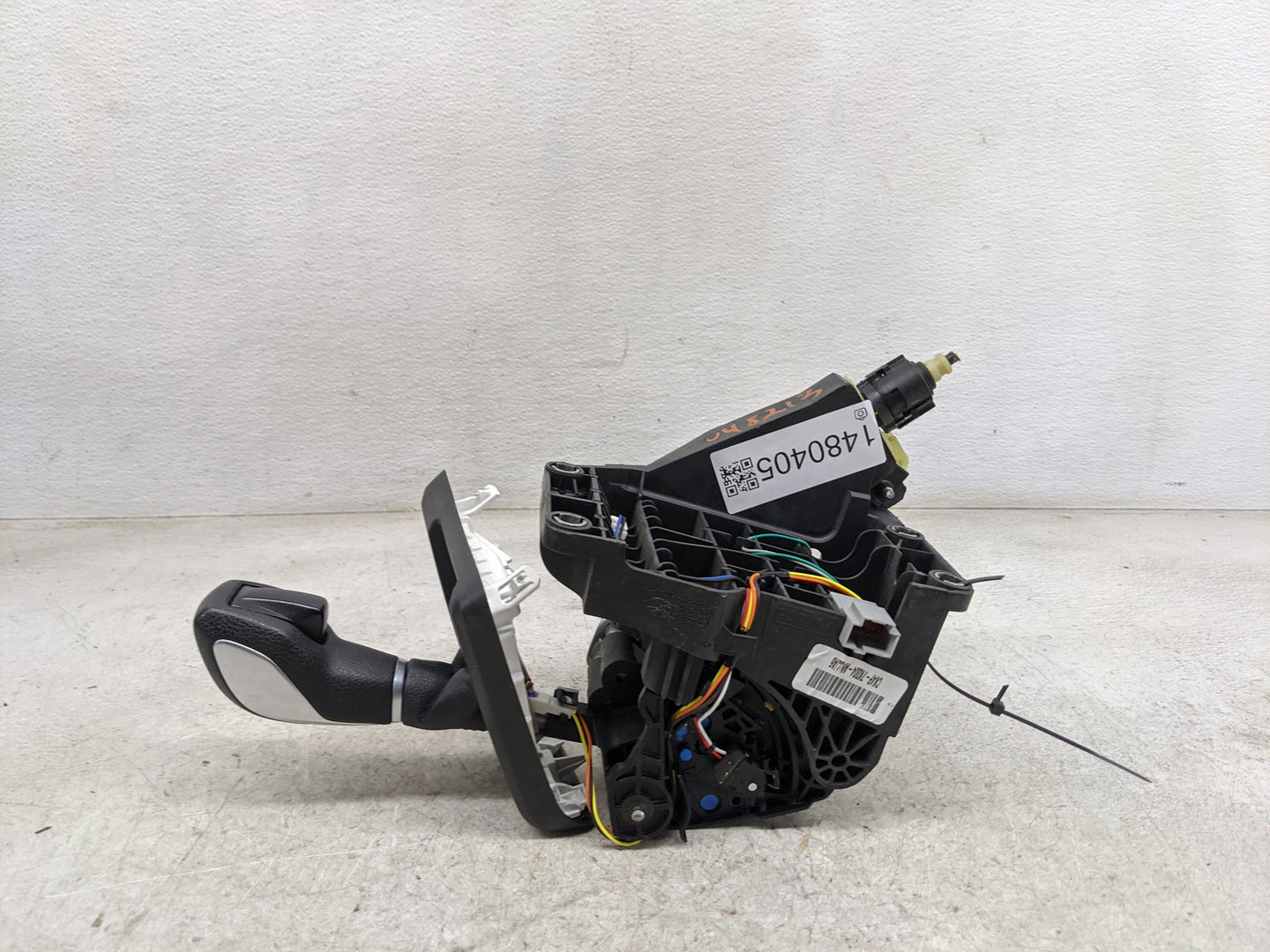 2019 Ford Transit 250 Floor Console Assembly Shifter - Oemusedautoparts1.com