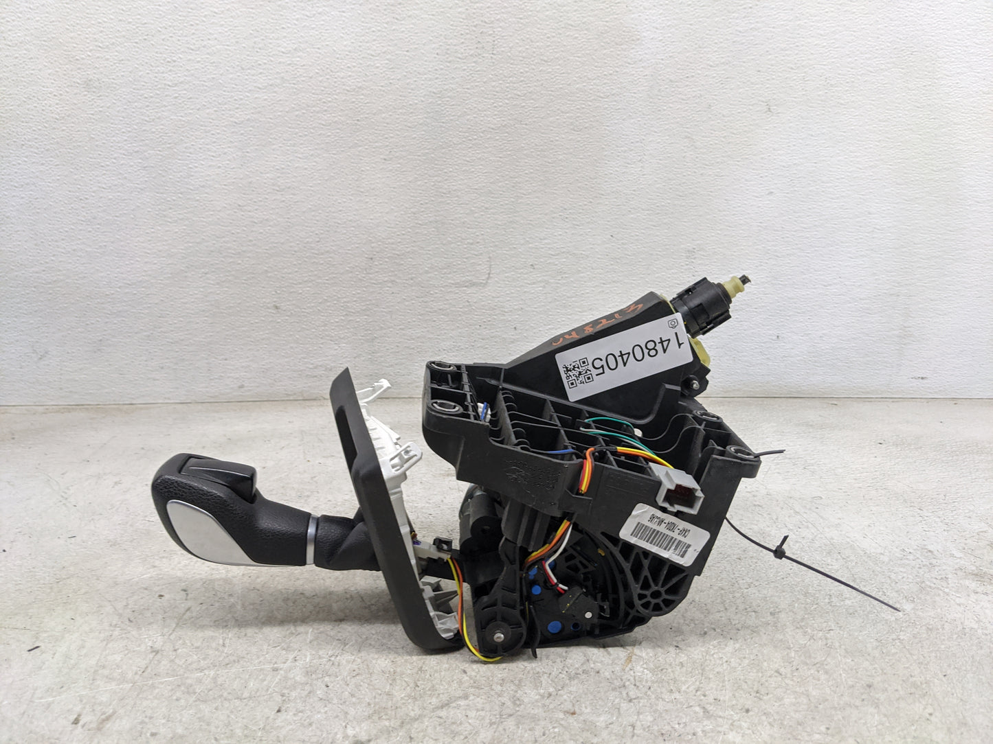 2019 Ford Transit 250 Floor Console Assembly Shifter - Oemusedautoparts1.com