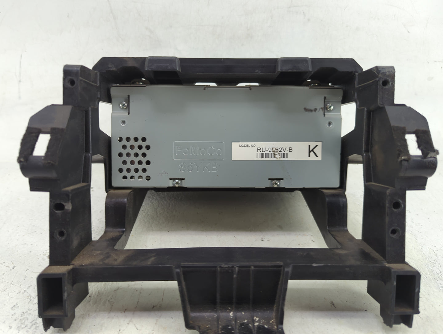2019 Ford Transit 250 Radio AM FM Cd Player Receiver Replacement P/N:RU-9562V-B S6YKB Fits Fits 2018 OEM Used Auto Parts - O