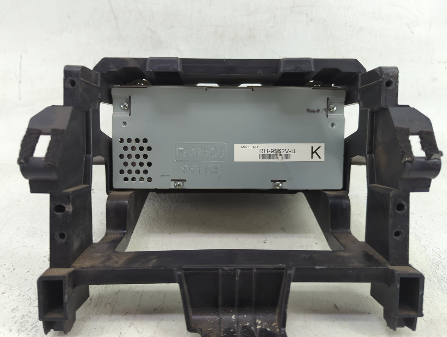 2019 Ford Transit 250 Radio AM FM Cd Player Receiver Replacement P/N:RU-9562V-B S6YKB Fits Fits 2018 OEM Used Auto Parts - O