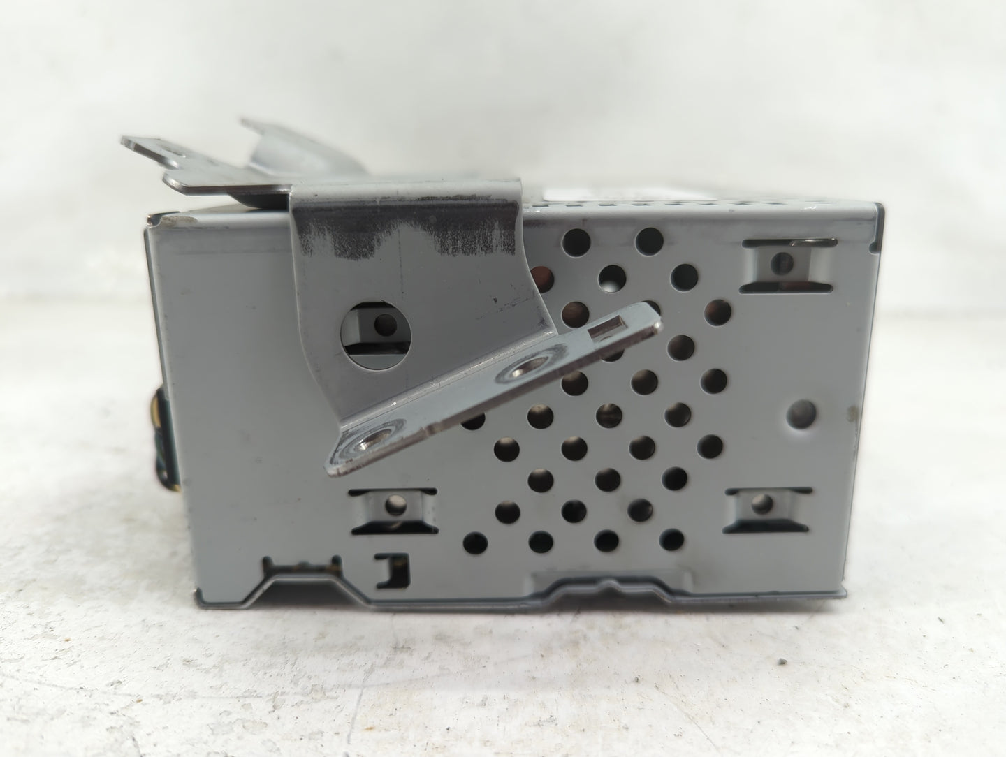 2019-2020 Ford Transit Connect Radio AM FM Cd Player Receiver Replacement P/N:KT1T-18D832-KP Fits Fits 2019 2020 OEM Used Au