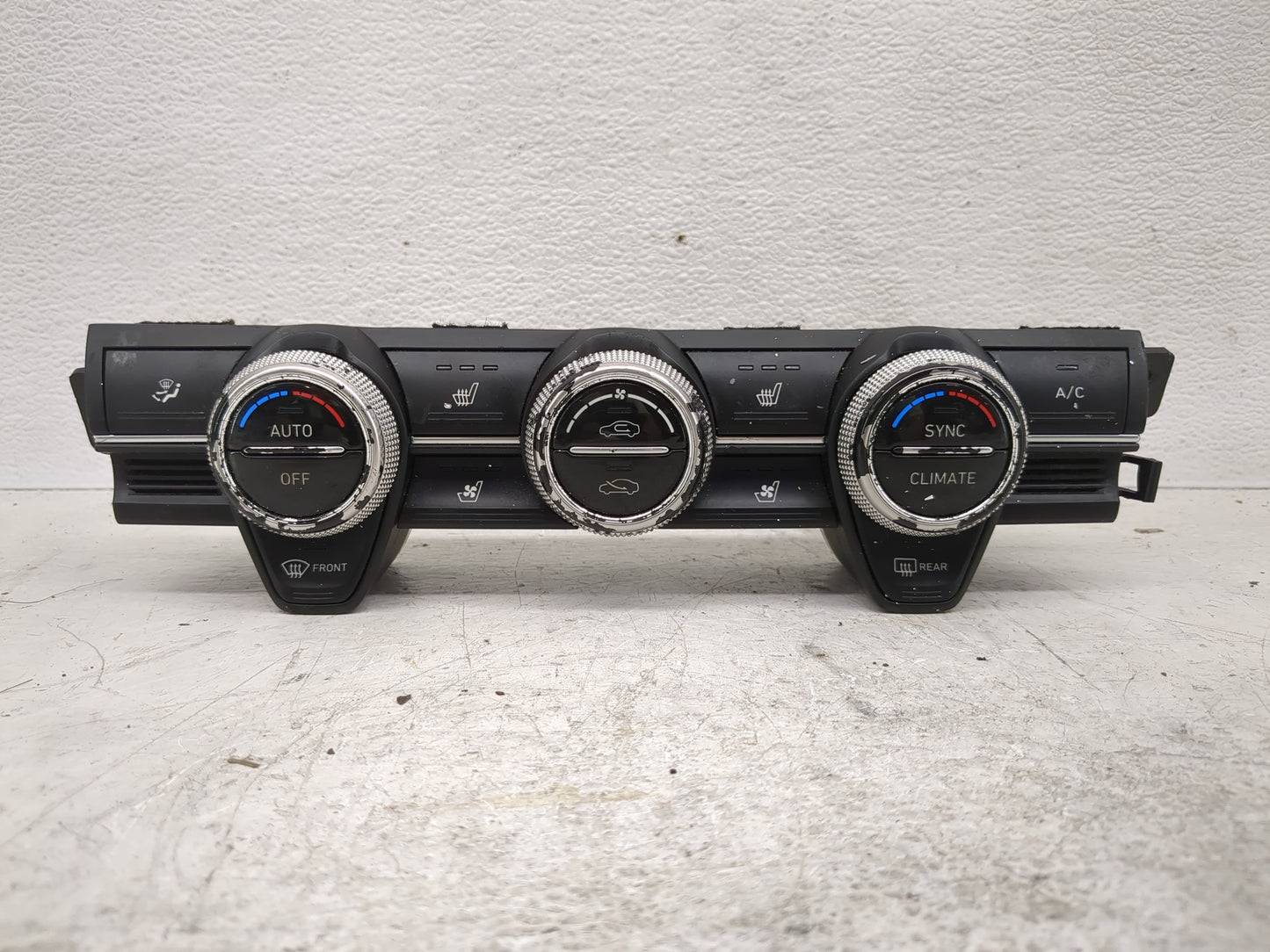 2019-2021 Genesis G70 Climate Control Module Temperature AC/Heater Replacement Fits Fits 2019 2020 2021 OEM Used Auto Parts 