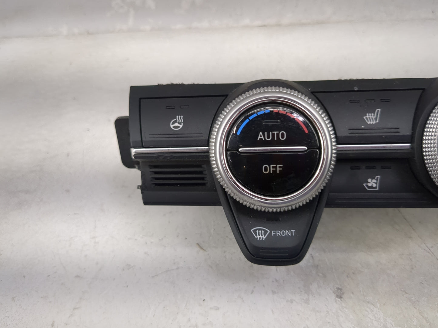 2019-2021 Genesis G70 Climate Control Module Temperature AC/Heater Replacement P/N:97250-G9030 T180919WK11A0047 Fits OEM Use