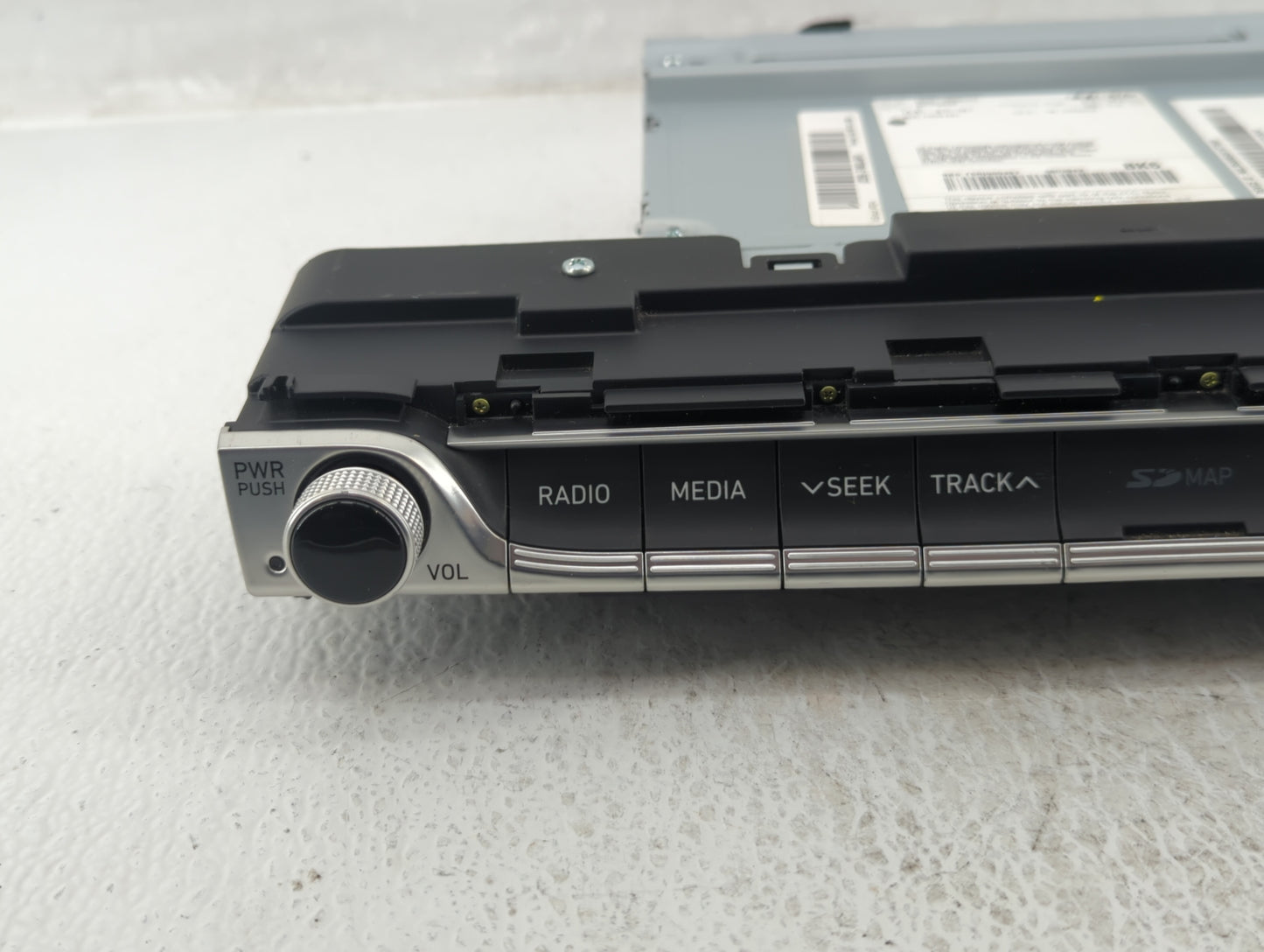 2019-2021 Genesis G70 Am Fm Cd Player Radio Receiver - Oemusedautoparts1.com