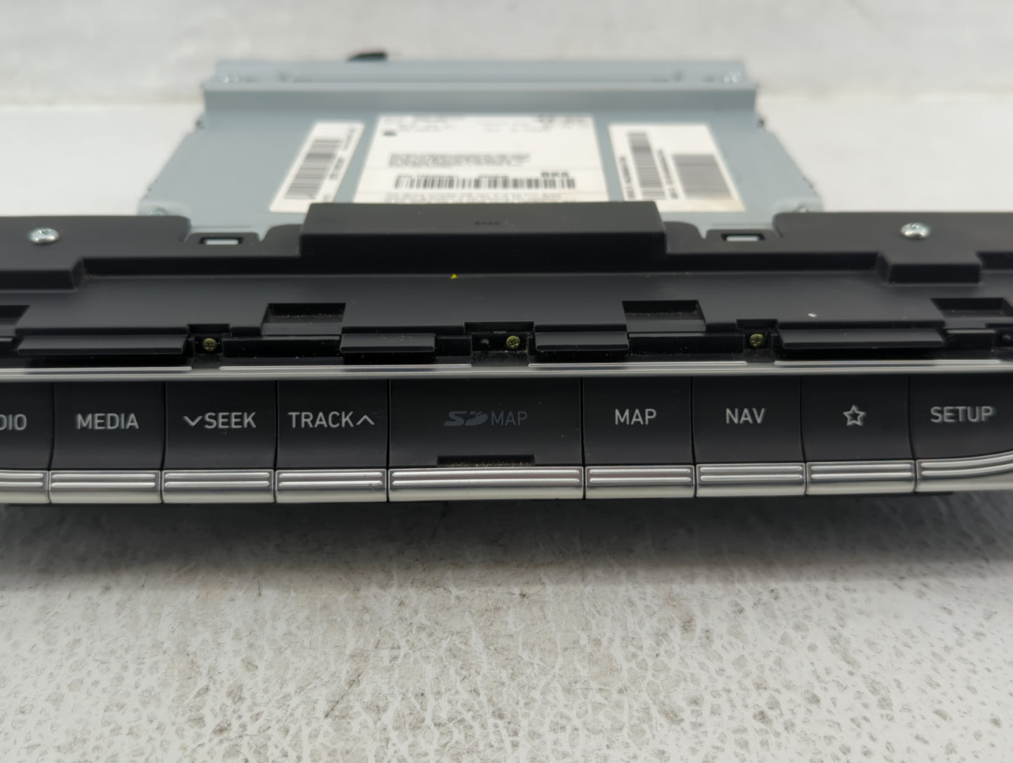 2019-2021 Genesis G70 Am Fm Cd Player Radio Receiver - Oemusedautoparts1.com