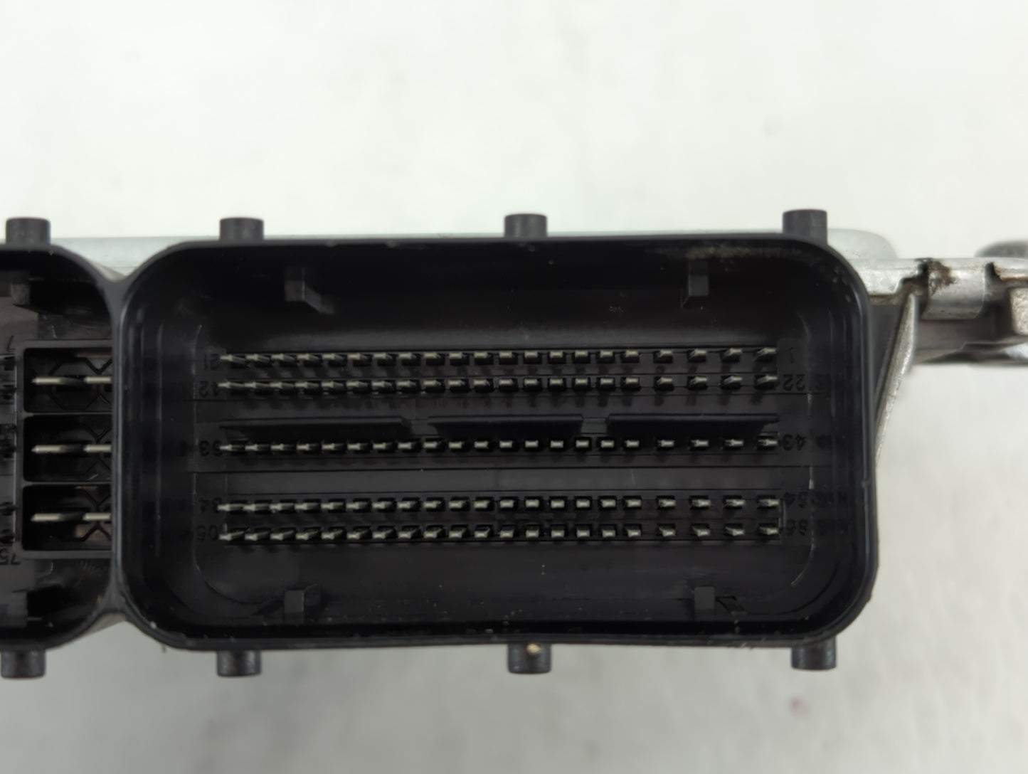 2019-2021 Genesis G70 PCM Engine Control Computer ECU ECM PCU OEM P/N:39104-3LKN0 Fits Fits 2019 2020 2021 OEM Used Auto Par