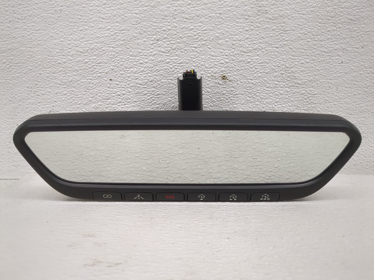 2019 Genesis G80 Interior Rear View Mirror Replacement OEM P/N:E11048602 Fits Fits 2017 2018 OEM Used Auto Parts - Oemusedau