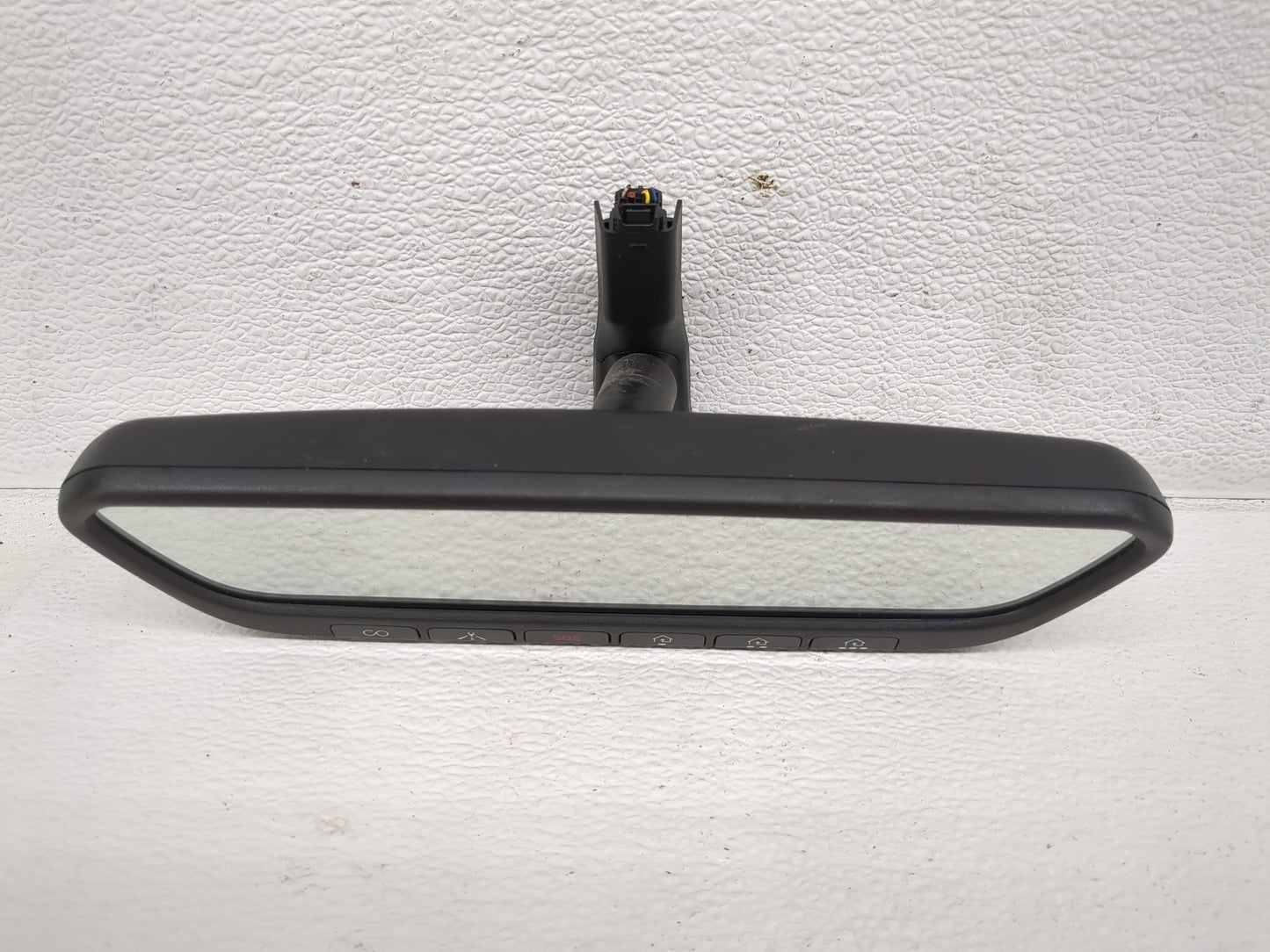 2019 Genesis G80 Interior Rear View Mirror Replacement OEM P/N:E11048602 Fits Fits 2017 2018 OEM Used Auto Parts - Oemusedau