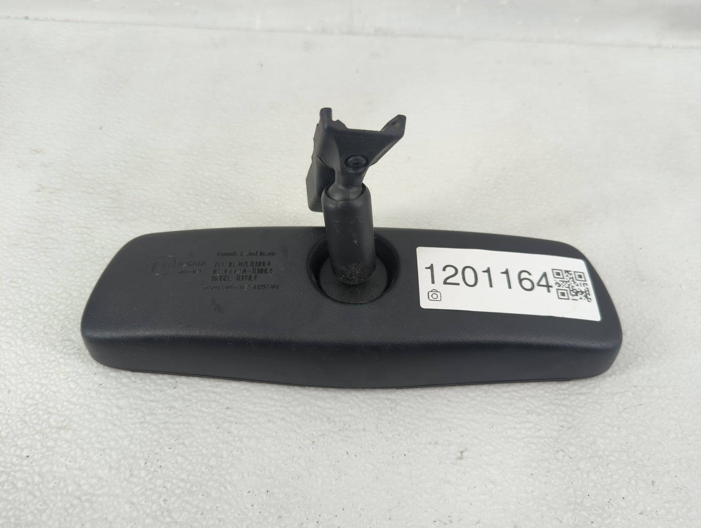 2019 Genesis G80 Interior Rear View Mirror Replacement OEM P/N:E11026666 Fits Fits 2017 2018 OEM Used Auto Parts - Oemusedau