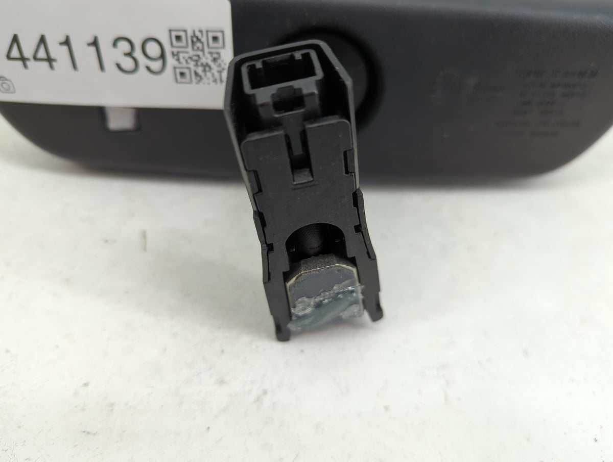 2019 Genesis G80 Interior Rear View Mirror Replacement OEM P/N:E11048602 Fits Fits 2017 2018 OEM Used Auto Parts - Oemusedau