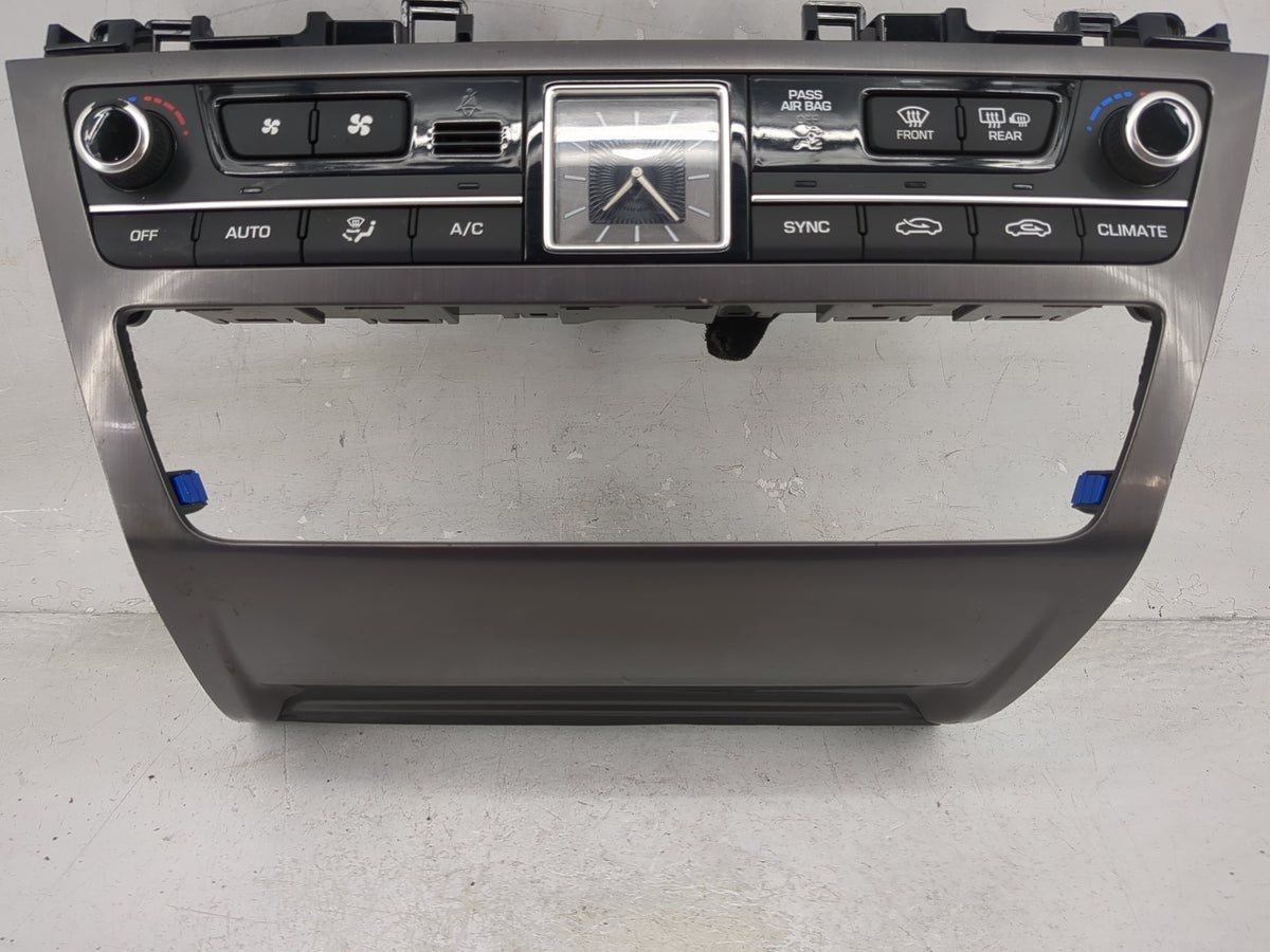 2018-2020 Genesis G80 Climate Control Module Temperature AC/Heater Replacement P/N:97250-B1HA2 Fits Fits 2018 2019 2020 OEM 