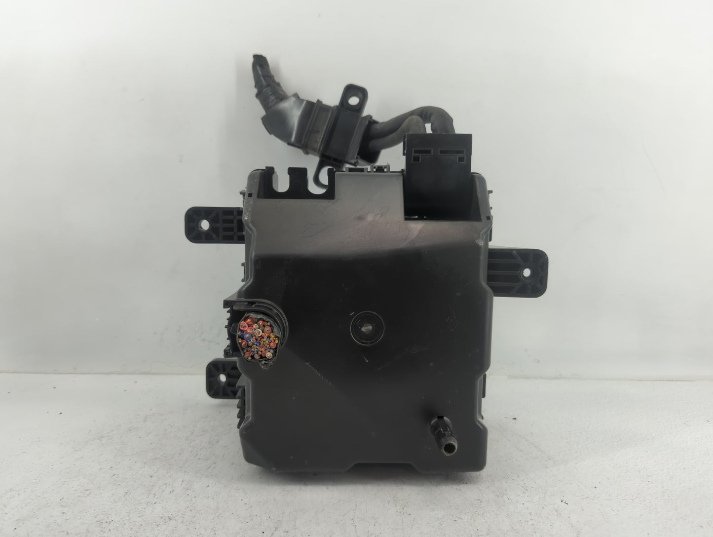2018-2020 Genesis G80 Fusebox Fuse Box Panel Relay Module P/N:91226B1131 Fits Fits 2018 2019 2020 OEM Used Auto Parts - Oemu