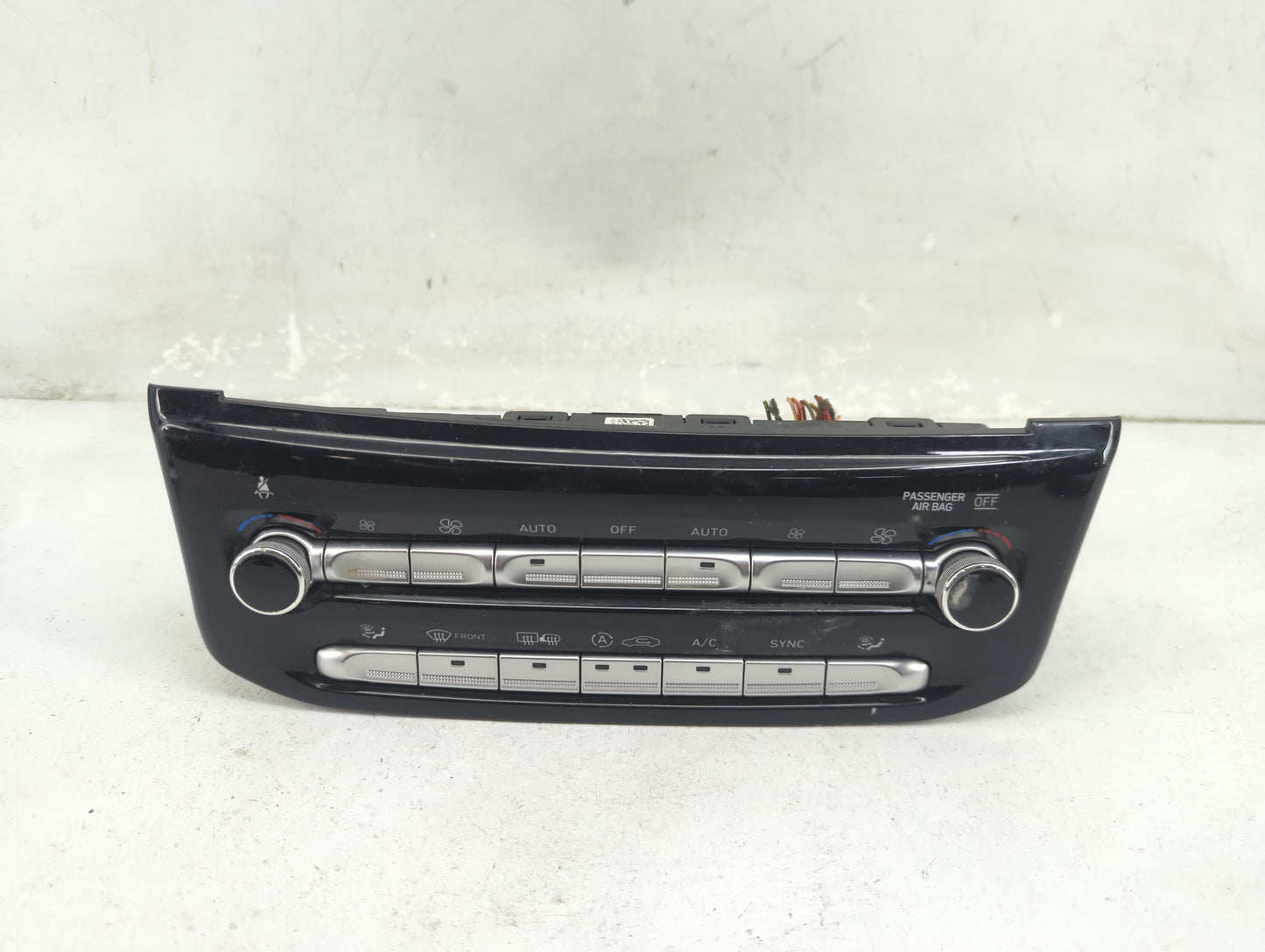 2017-2019 Genesis G90 Climate Control Module Temperature AC/Heater Replacement P/N:97250-D2150 Fits Fits 2017 2018 2019 OEM 