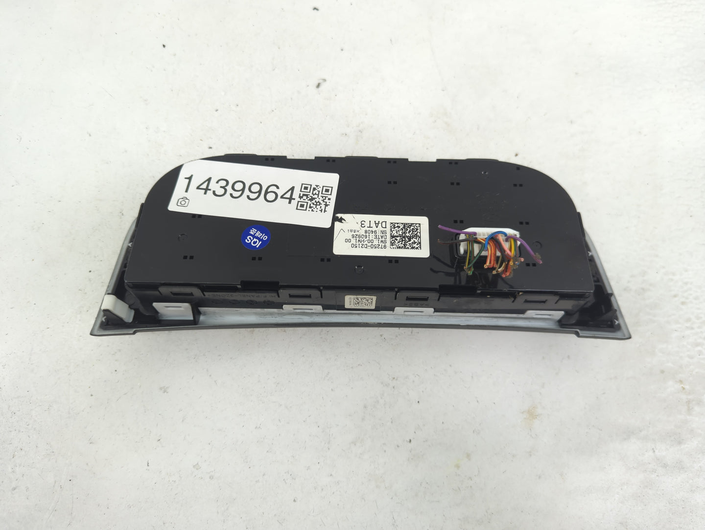 2017-2019 Genesis G90 Climate Control Module Temperature AC/Heater Replacement P/N:97250-D2150 Fits Fits 2017 2018 2019 OEM 