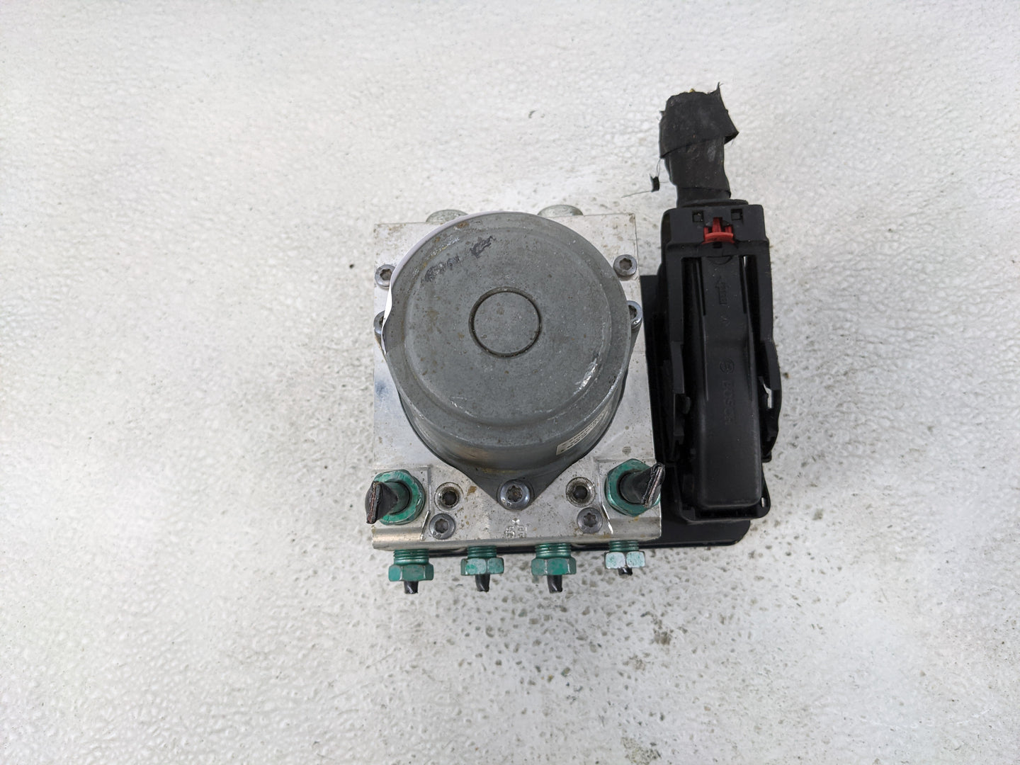 2018 Gmc Acadia ABS Pump Control Module Replacement P/N:84503307 Fits Fits 2019 2020 OEM Used Auto Parts - Oemusedautoparts1