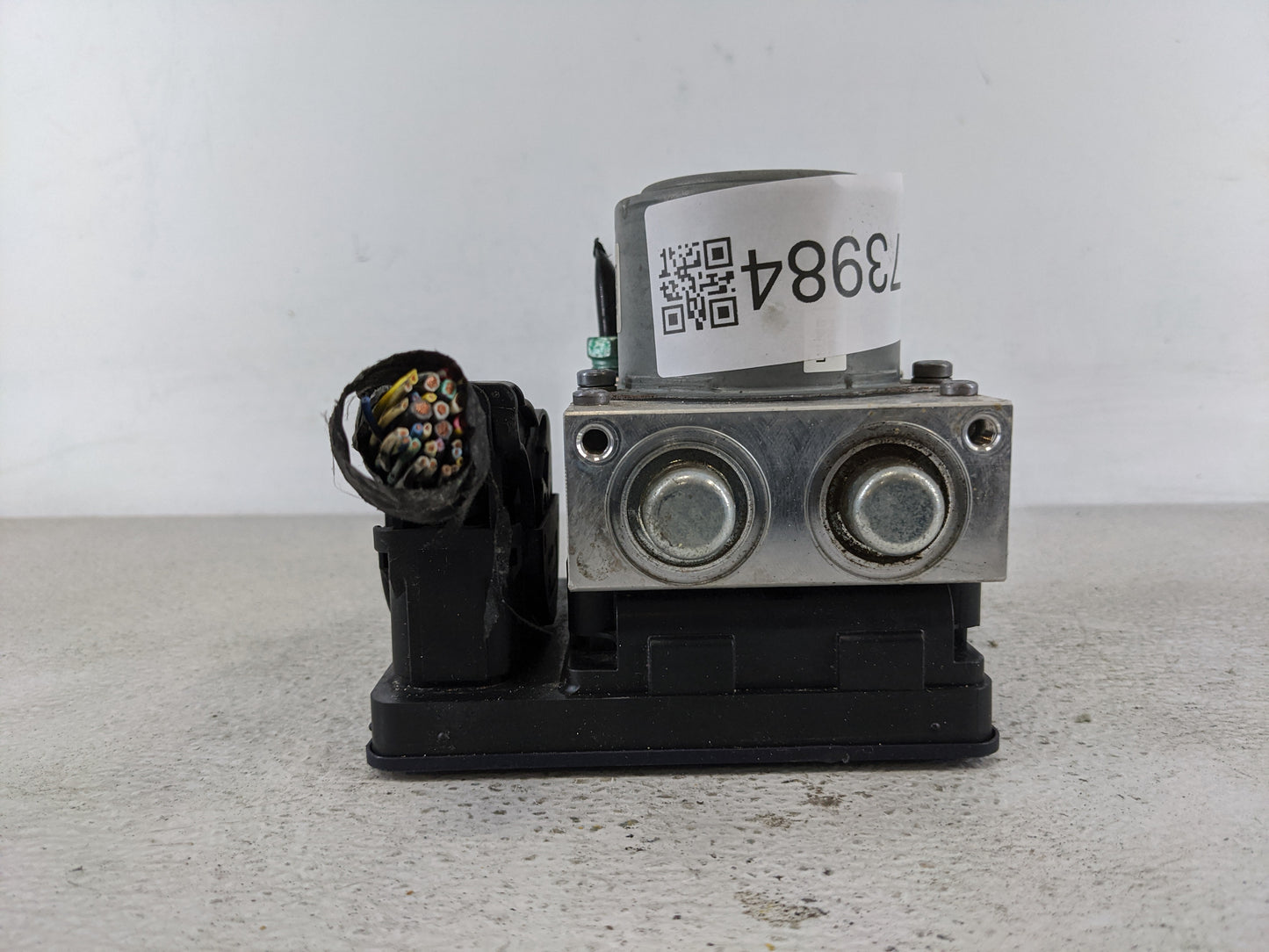 2018 Gmc Acadia ABS Pump Control Module Replacement P/N:84503307 Fits Fits 2019 2020 OEM Used Auto Parts - Oemusedautoparts1