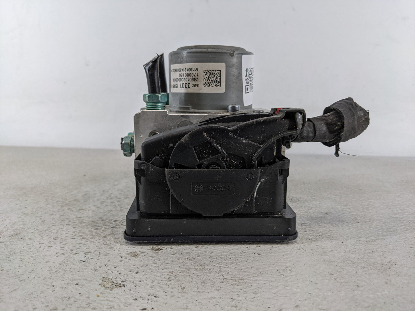 2018 Gmc Acadia ABS Pump Control Module Replacement P/N:84503307 Fits Fits 2019 2020 OEM Used Auto Parts - Oemusedautoparts1