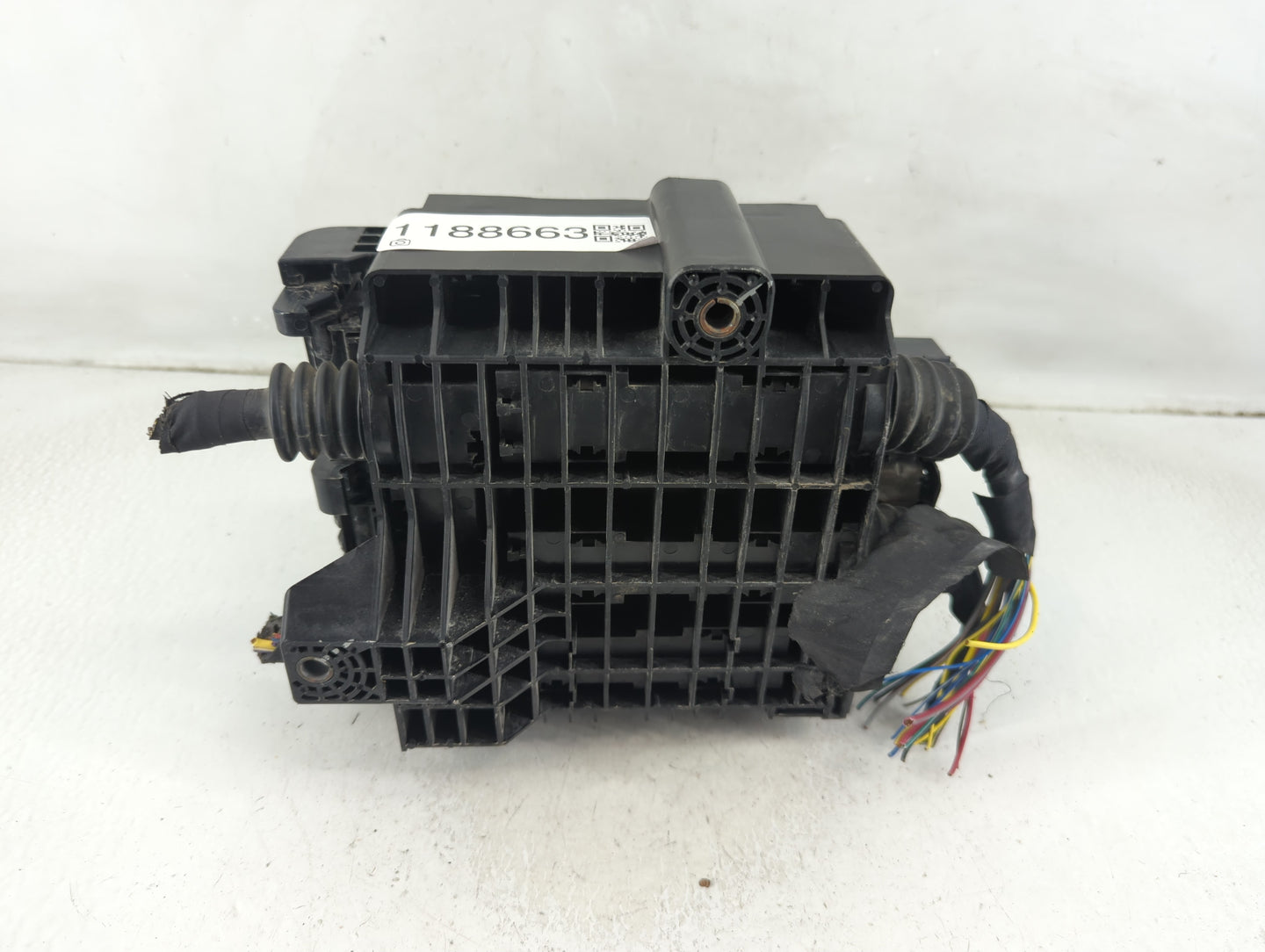 2017-2019 Gmc Acadia Fusebox Fuse Box Panel Relay Module P/N:7171-4521-30 Fits Fits 2017 2018 2019 OEM Used Auto Parts - Oem